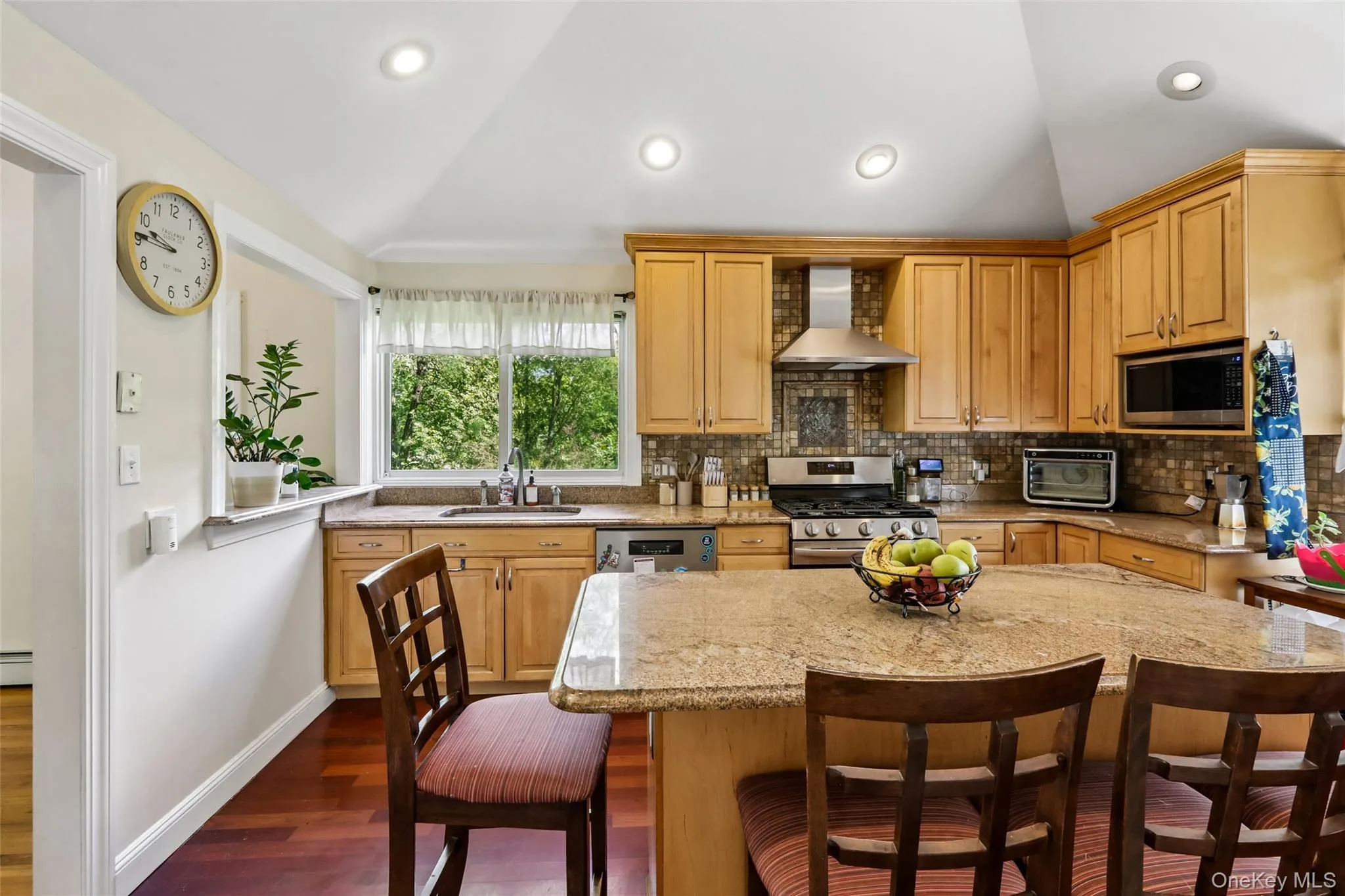 29 Olympus Road, Woodbury, NY, 3 Bedrooms Bedrooms, 7 Rooms Rooms,3 BathroomsBathrooms,Residential,For Rent,Olympus,0,1005423 29 Olympus Road, Woodbury, NY, 3 Bedrooms Bedrooms, 7 Rooms Rooms,3 BathroomsBathrooms,Residential,For Rent,Olympus,0,1005423