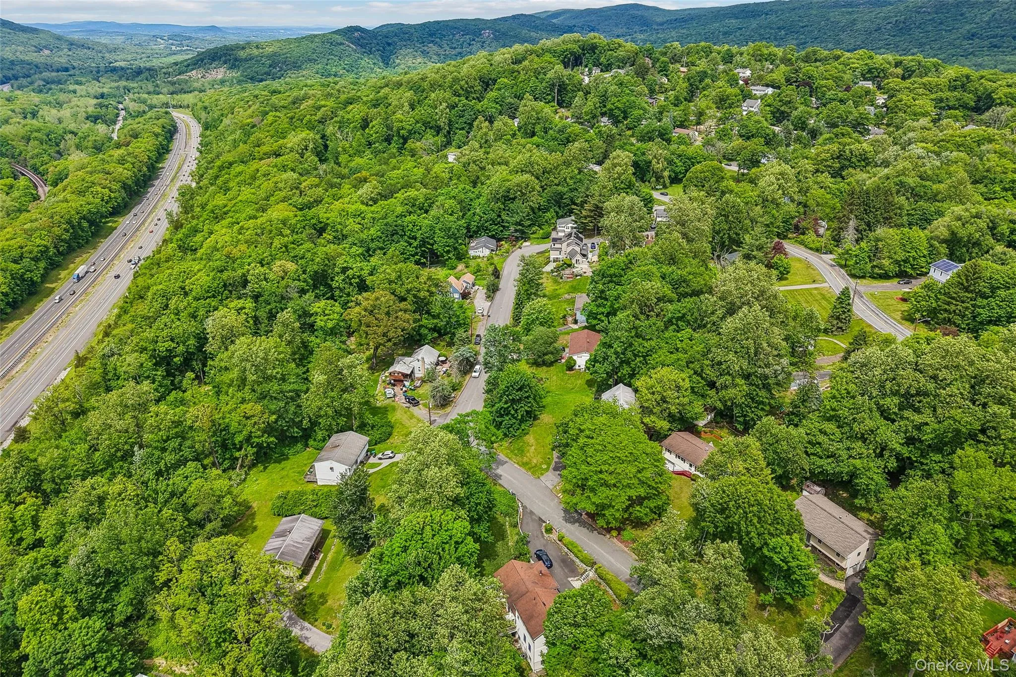 29 Olympus Road, Woodbury, NY, 3 Bedrooms Bedrooms, 7 Rooms Rooms,3 BathroomsBathrooms,Residential,For Rent,Olympus,0,1005423 29 Olympus Road, Woodbury, NY, 3 Bedrooms Bedrooms, 7 Rooms Rooms,3 BathroomsBathrooms,Residential,For Rent,Olympus,0,1005423