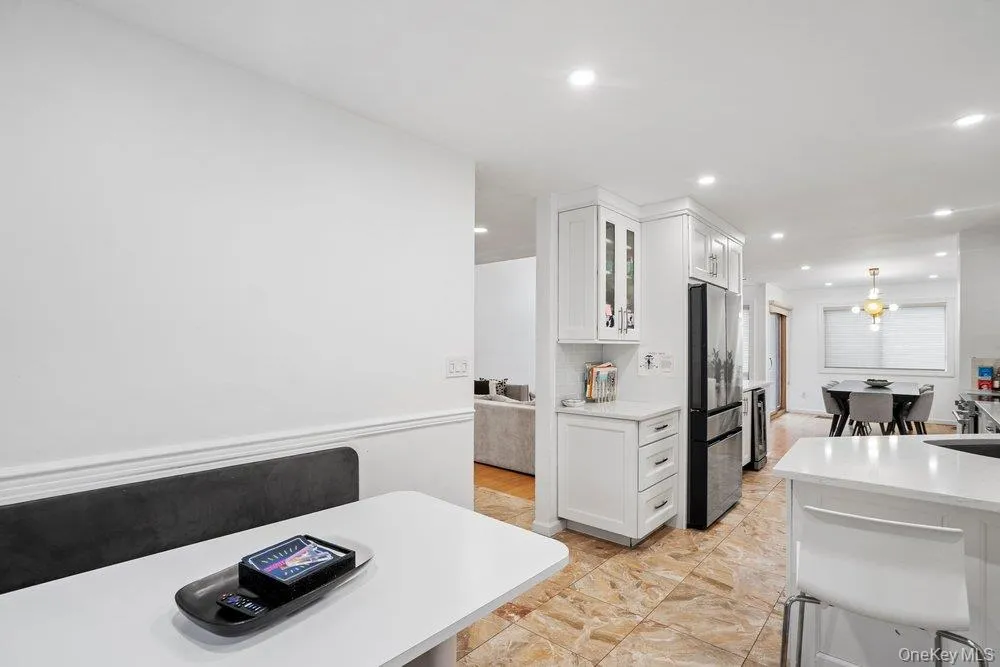 39 Chestnut Lane, Oyster Bay, NY, 4 Bedrooms Bedrooms, 8 Rooms Rooms,3 BathroomsBathrooms,Residential,For Rent,Chestnut,0,1005430 39 Chestnut Lane, Oyster Bay, NY, 4 Bedrooms Bedrooms, 8 Rooms Rooms,3 BathroomsBathrooms,Residential,For Rent,Chestnut,0,1005430