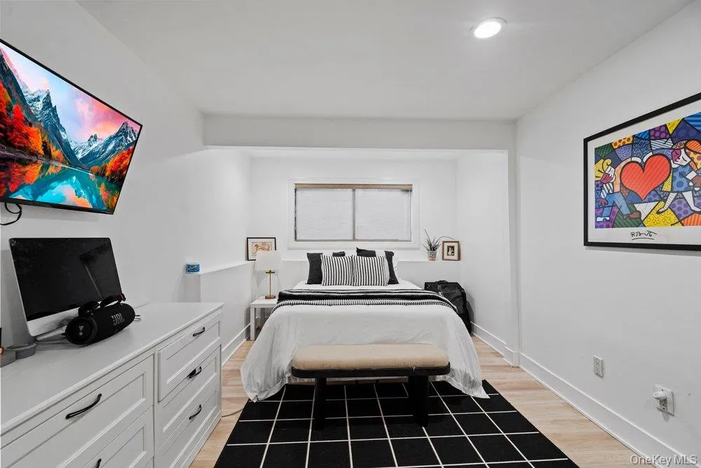 39 Chestnut Lane, Oyster Bay, NY, 4 Bedrooms Bedrooms, 8 Rooms Rooms,3 BathroomsBathrooms,Residential,For Rent,Chestnut,0,1005430 39 Chestnut Lane, Oyster Bay, NY, 4 Bedrooms Bedrooms, 8 Rooms Rooms,3 BathroomsBathrooms,Residential,For Rent,Chestnut,0,1005430