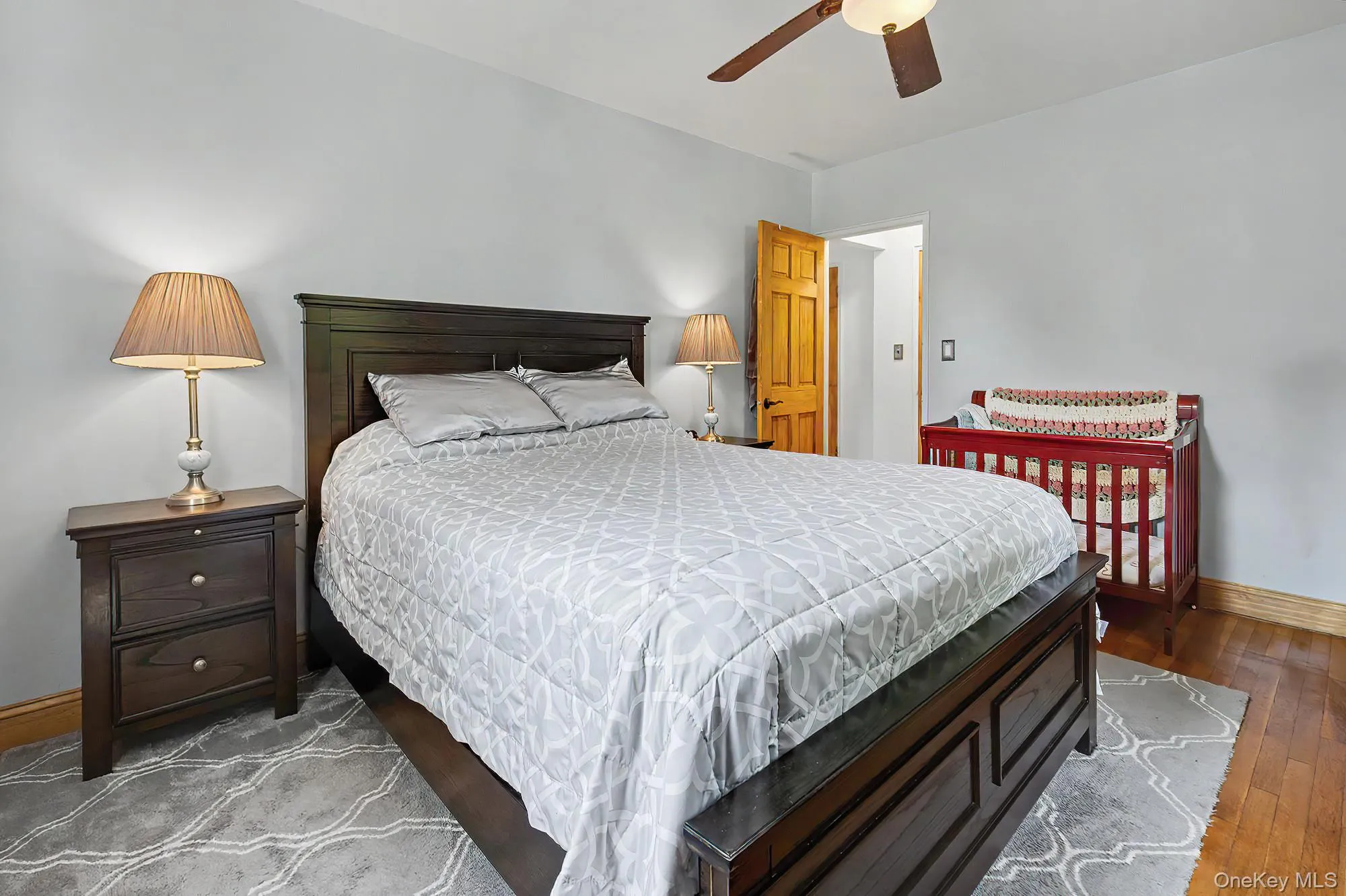 Bedroom with ceiling fan Bedroom with ceiling fan