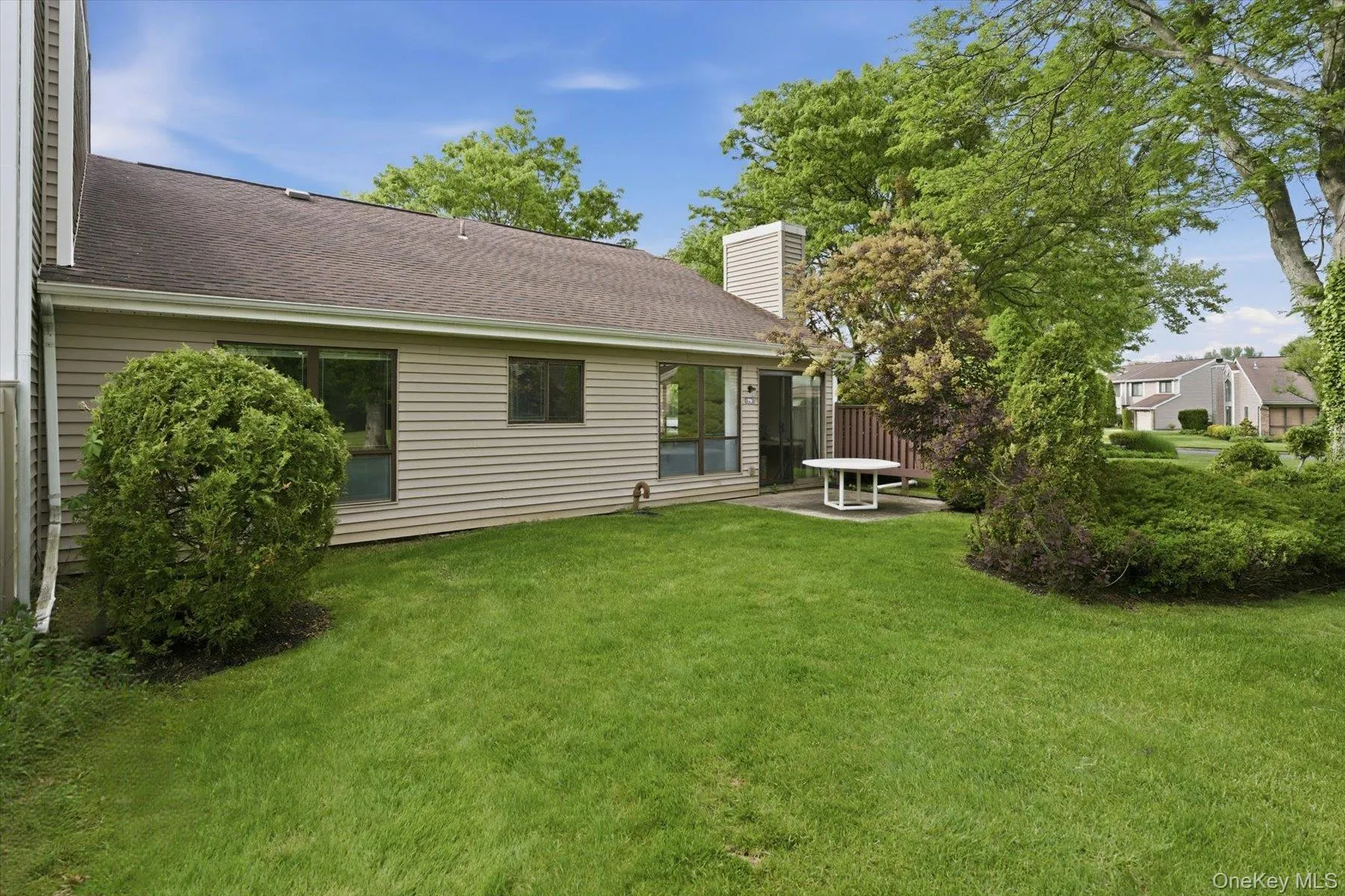 79 Pond Lane, Smithtown, NY, 2 Bedrooms Bedrooms, 5 Rooms Rooms,1 BathroomBathrooms,Residential,For Rent,Pond,0,1005438 79 Pond Lane, Smithtown, NY, 2 Bedrooms Bedrooms, 5 Rooms Rooms,1 BathroomBathrooms,Residential,For Rent,Pond,0,1005438