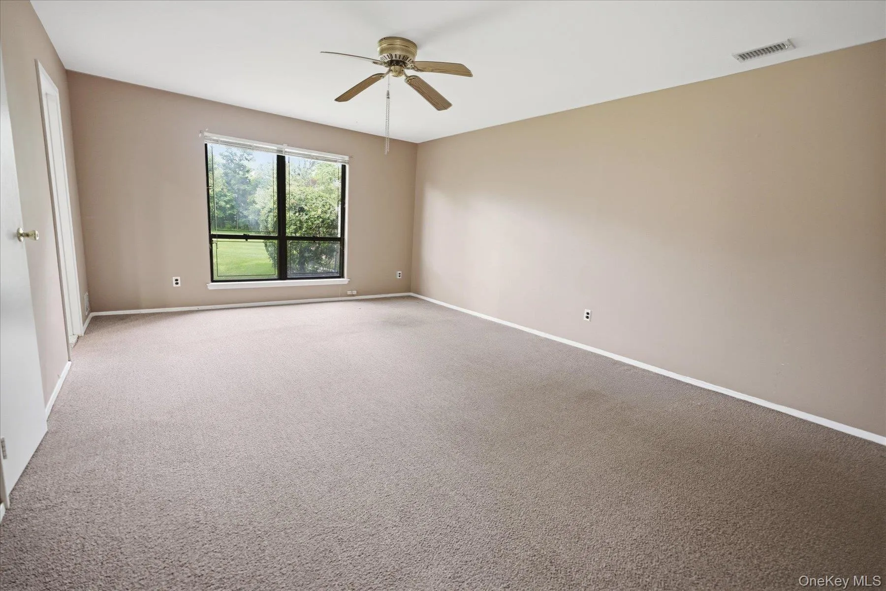79 Pond Lane, Smithtown, NY, 2 Bedrooms Bedrooms, 5 Rooms Rooms,1 BathroomBathrooms,Residential,For Rent,Pond,0,1005438 79 Pond Lane, Smithtown, NY, 2 Bedrooms Bedrooms, 5 Rooms Rooms,1 BathroomBathrooms,Residential,For Rent,Pond,0,1005438