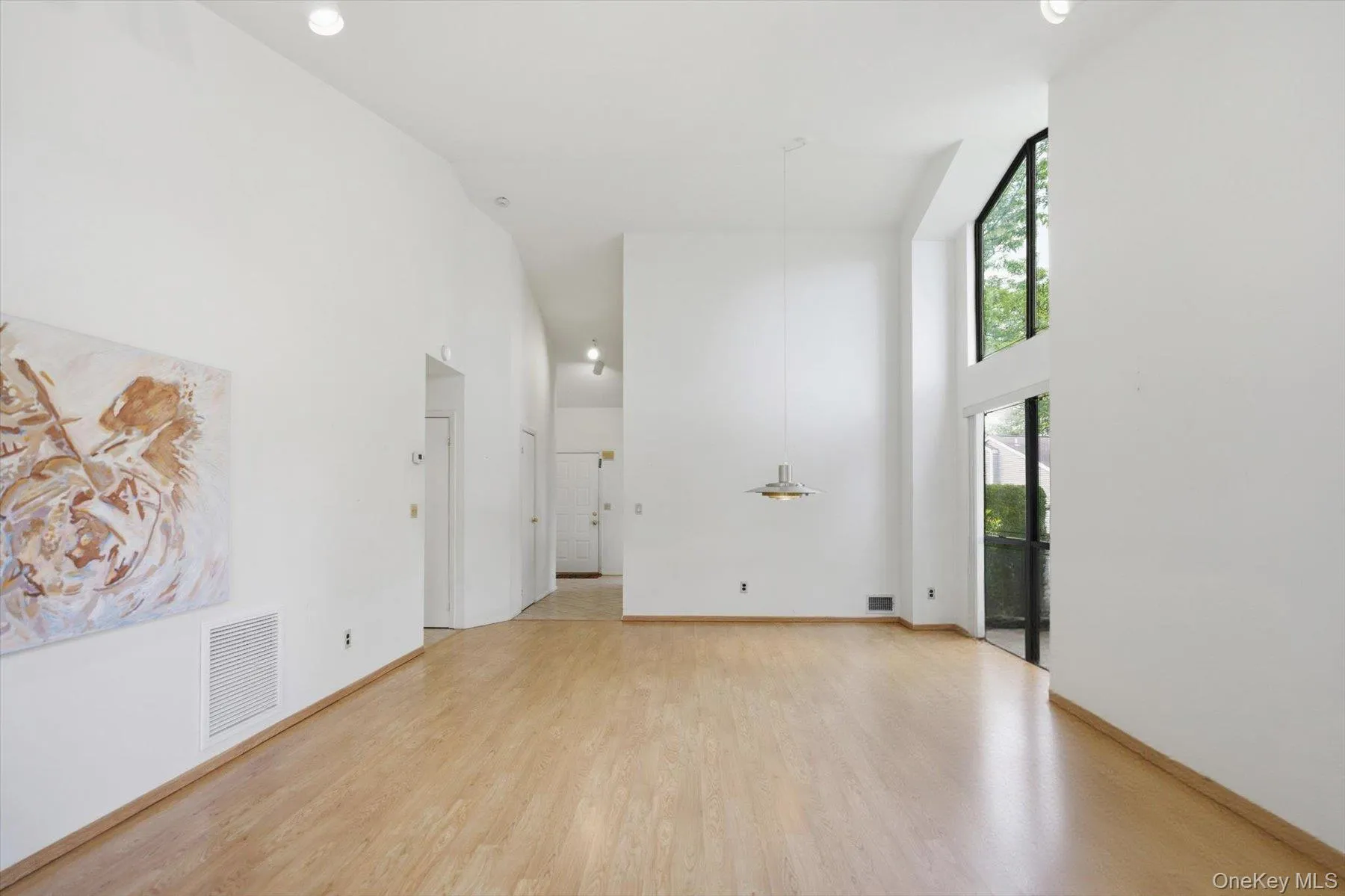 79 Pond Lane, Smithtown, NY, 2 Bedrooms Bedrooms, 5 Rooms Rooms,1 BathroomBathrooms,Residential,For Rent,Pond,0,1005438 79 Pond Lane, Smithtown, NY, 2 Bedrooms Bedrooms, 5 Rooms Rooms,1 BathroomBathrooms,Residential,For Rent,Pond,0,1005438