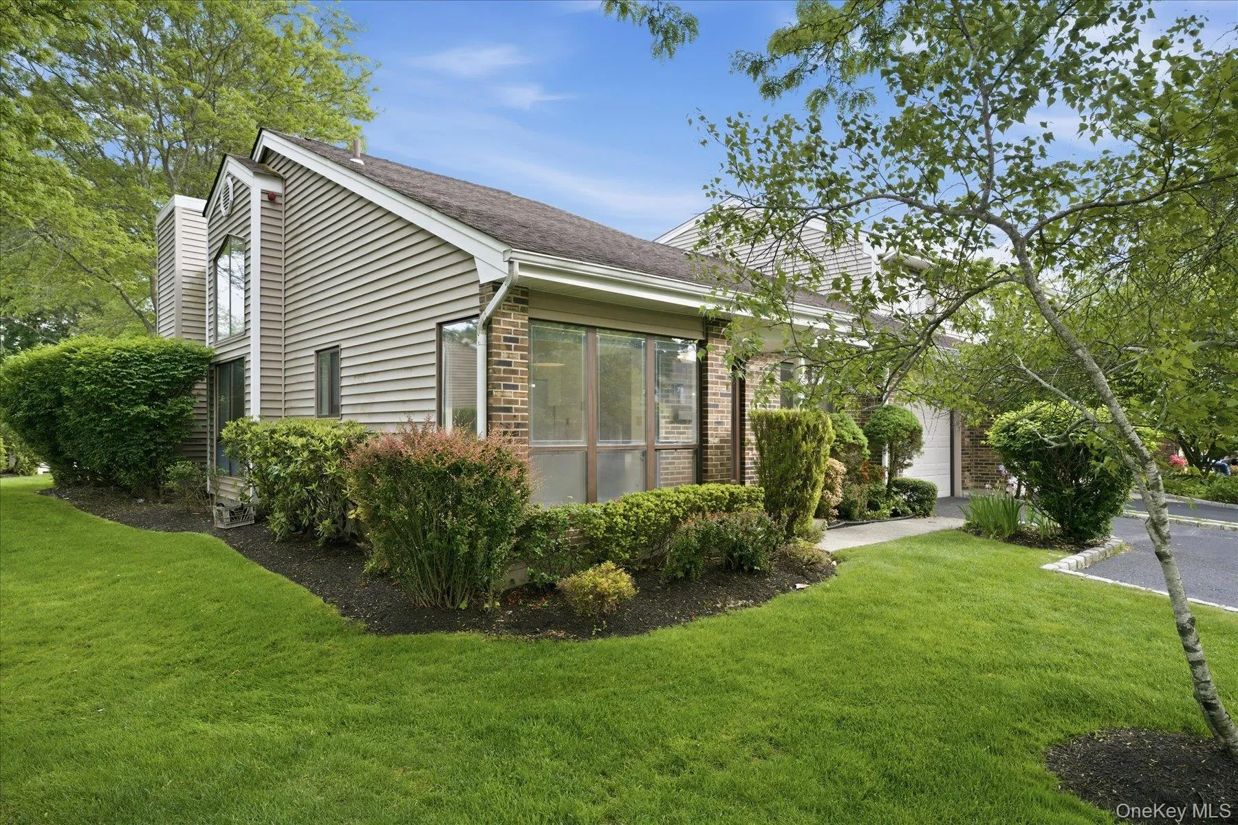 79 Pond Lane, Smithtown, NY, 2 Bedrooms Bedrooms, 5 Rooms Rooms,1 BathroomBathrooms,Residential,For Rent,Pond,0,1005438 79 Pond Lane, Smithtown, NY, 2 Bedrooms Bedrooms, 5 Rooms Rooms,1 BathroomBathrooms,Residential,For Rent,Pond,0,1005438