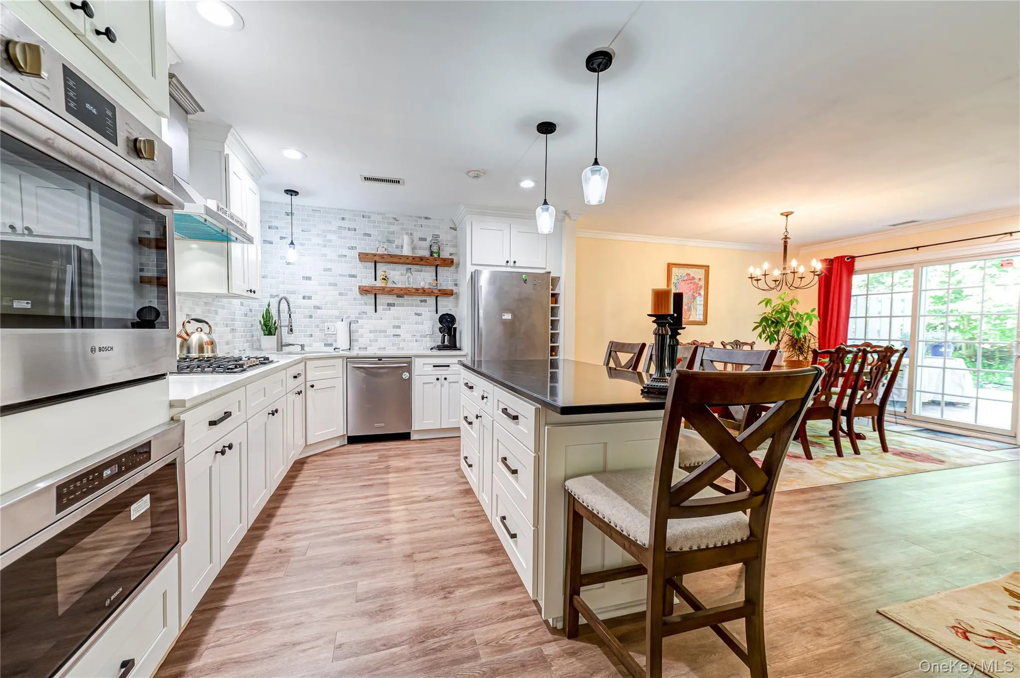 806 Sara Circle, Brookhaven, NY, 3 Bedrooms Bedrooms, 6 Rooms Rooms,2 BathroomsBathrooms,Residential,For Rent,Sara,0,1005444 806 Sara Circle, Brookhaven, NY, 3 Bedrooms Bedrooms, 6 Rooms Rooms,2 BathroomsBathrooms,Residential,For Rent,Sara,0,1005444