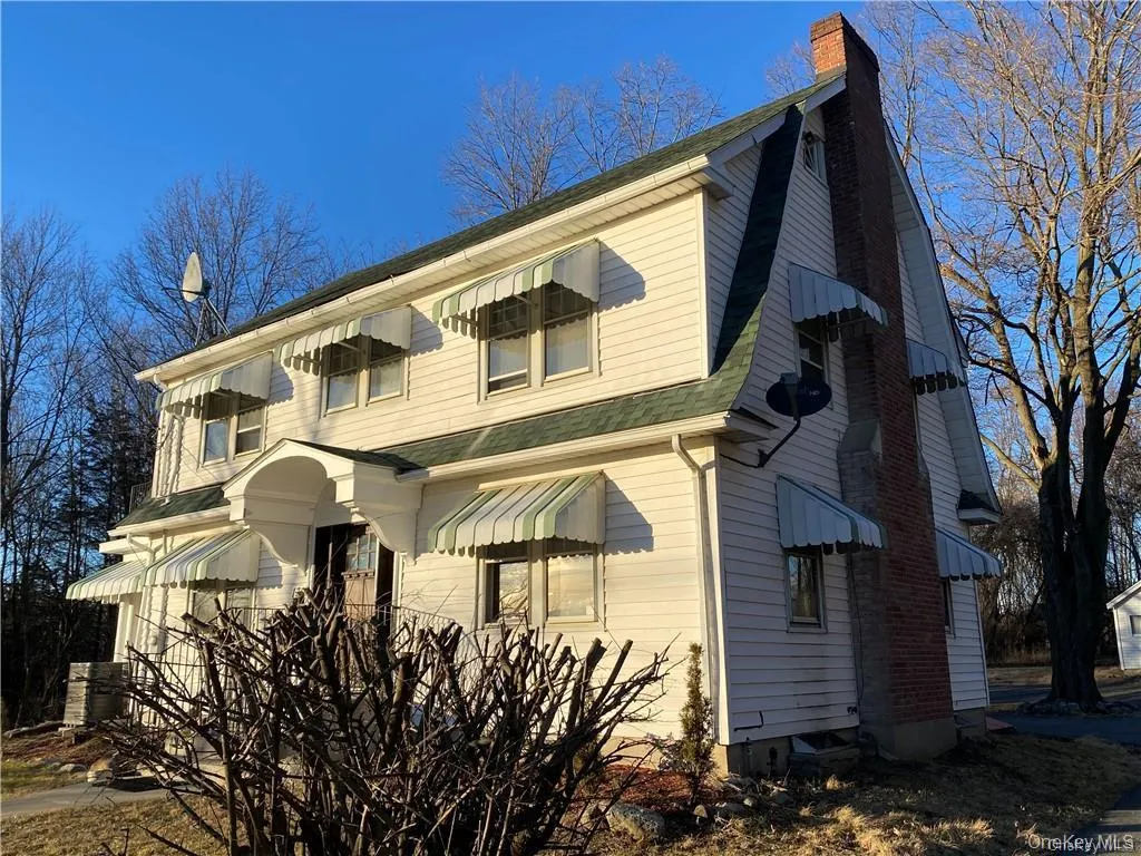 130 Route 17k, Newburgh (town), NY, 3 Bedrooms Bedrooms, 8 Rooms Rooms,1 BathroomBathrooms,Residential Lease,For Rent,Route 17k,0,1005447 130 Route 17k, Newburgh (town), NY, 3 Bedrooms Bedrooms, 8 Rooms Rooms,1 BathroomBathrooms,Residential Lease,For Rent,Route 17k,0,1005447