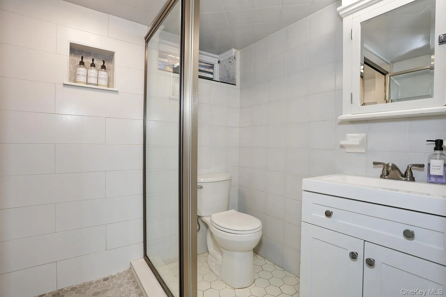 29 Clinton Avenue, Orangetown, NY, 4 Bedrooms Bedrooms, 16 Rooms Rooms,3 BathroomsBathrooms,Residential,For Rent,Clinton,0,1005449 29 Clinton Avenue, Orangetown, NY, 4 Bedrooms Bedrooms, 16 Rooms Rooms,3 BathroomsBathrooms,Residential,For Rent,Clinton,0,1005449