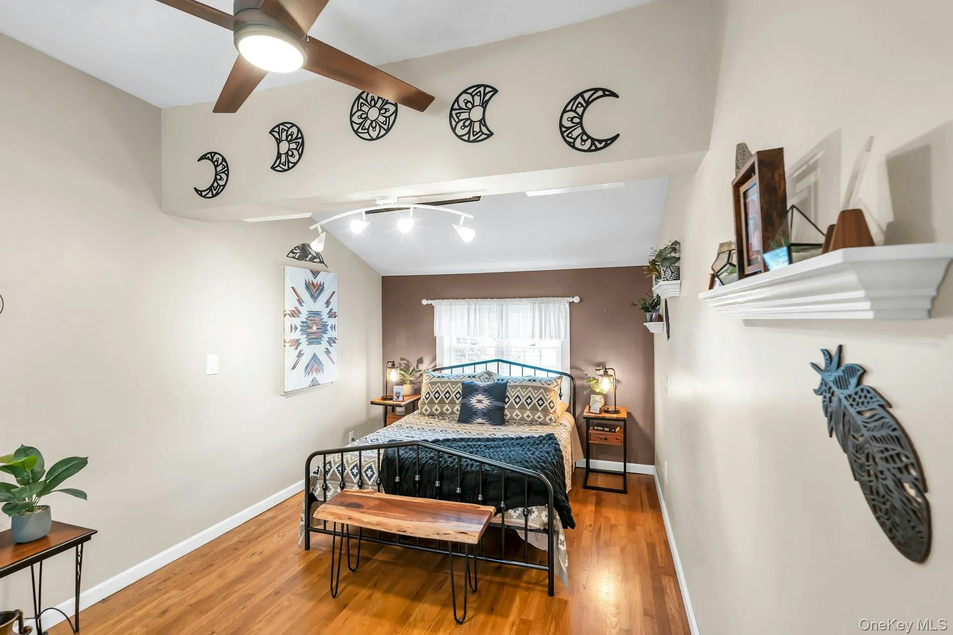 Bedroom With Wood Floor Bedroom With Wood Floor