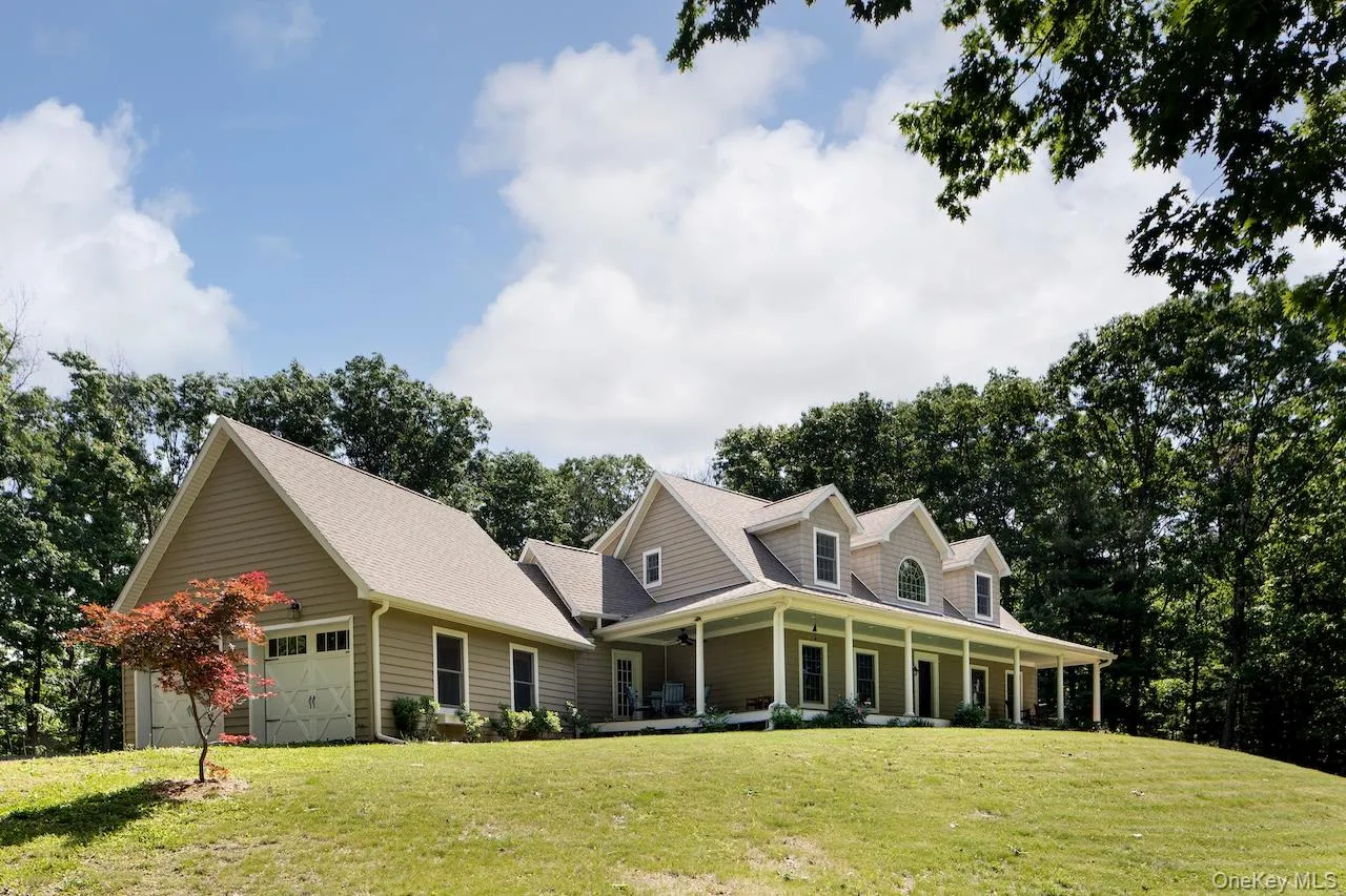 82 Maple Hill Lane, Pine Plains, NY, 4 Bedrooms Bedrooms, 8 Rooms Rooms,2 BathroomsBathrooms,Residential,For Rent,Maple Hill,0,1005453 82 Maple Hill Lane, Pine Plains, NY, 4 Bedrooms Bedrooms, 8 Rooms Rooms,2 BathroomsBathrooms,Residential,For Rent,Maple Hill,0,1005453