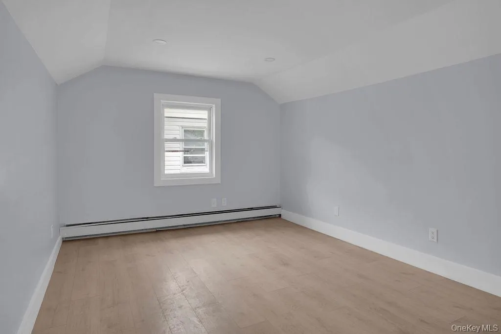 191-37 115th Avenue, New York, NY, 4 Bedrooms Bedrooms, 6 Rooms Rooms,1 BathroomBathrooms,Residential,For Rent,115th,0,1005455 191-37 115th Avenue, New York, NY, 4 Bedrooms Bedrooms, 6 Rooms Rooms,1 BathroomBathrooms,Residential,For Rent,115th,0,1005455