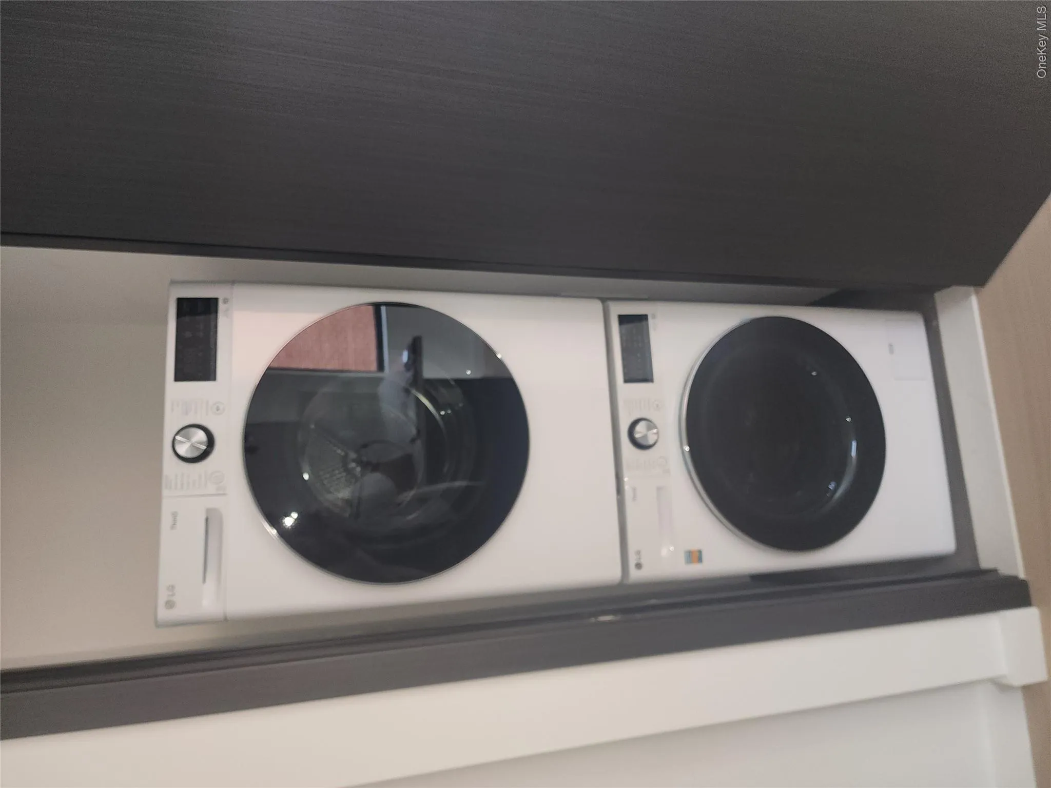108-15 72 Avenue, New York, NY, 1 Bedroom Bedrooms, 3 Rooms Rooms,1 BathroomBathrooms,Residential Lease,For Rent,72,0,1005458 108-15 72 Avenue, New York, NY, 1 Bedroom Bedrooms, 3 Rooms Rooms,1 BathroomBathrooms,Residential Lease,For Rent,72,0,1005458