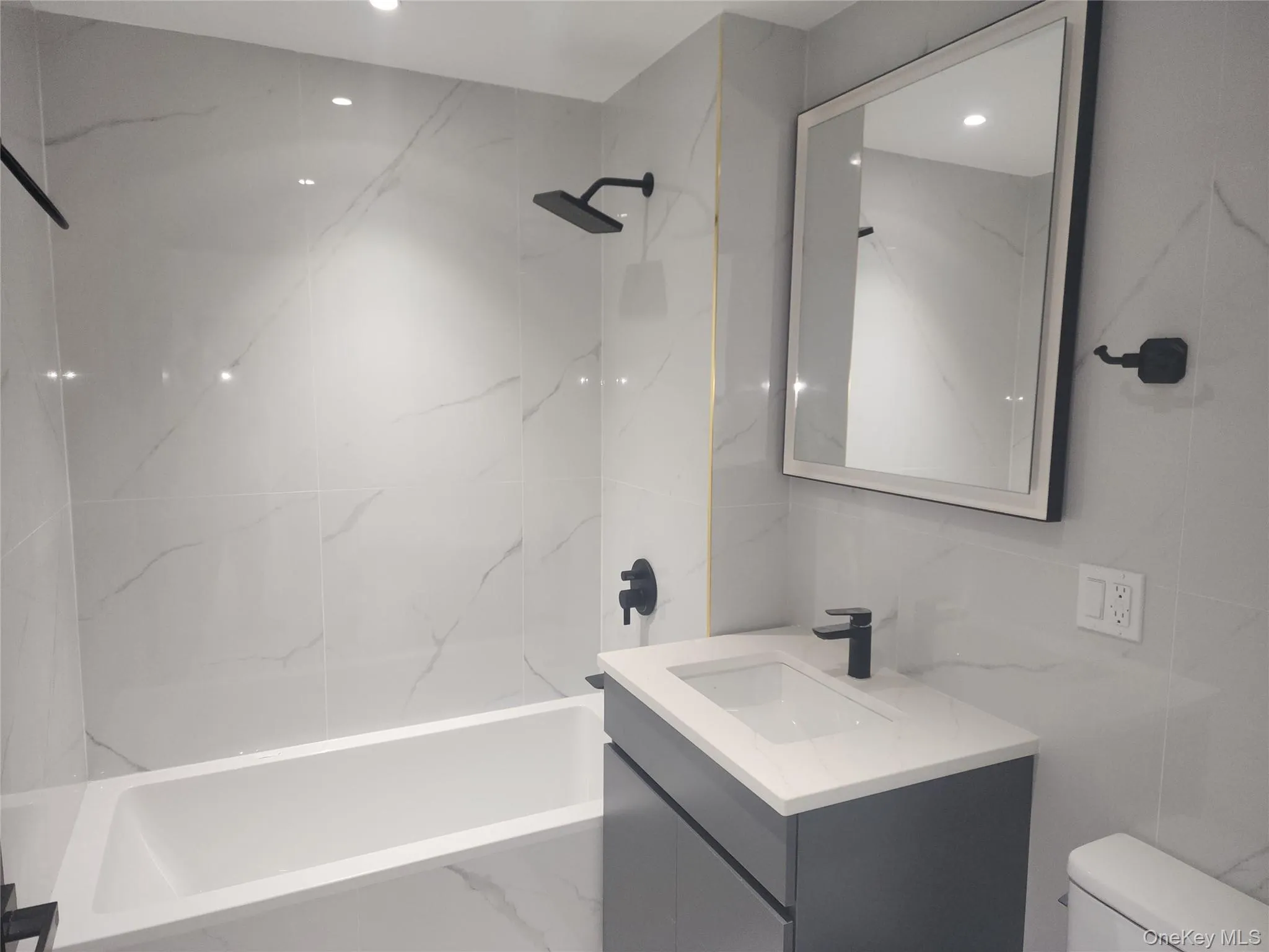 108-15 72 Avenue, New York, NY, 1 Bedroom Bedrooms, 3 Rooms Rooms,1 BathroomBathrooms,Residential Lease,For Rent,72,0,1005458 108-15 72 Avenue, New York, NY, 1 Bedroom Bedrooms, 3 Rooms Rooms,1 BathroomBathrooms,Residential Lease,For Rent,72,0,1005458