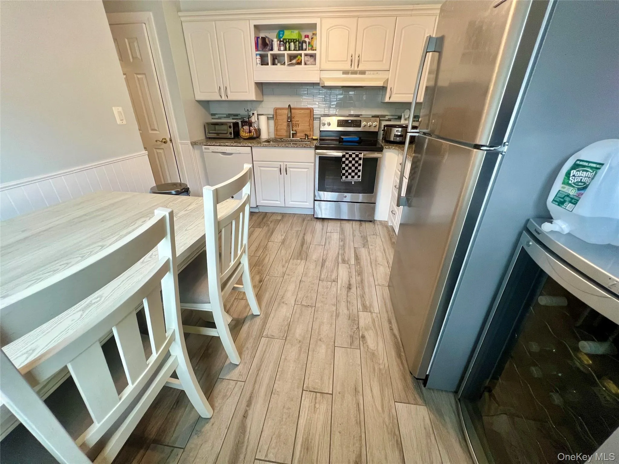 40 4th Street, Brookhaven, NY, 2 Bedrooms Bedrooms, 5 Rooms Rooms,1 BathroomBathrooms,Residential,For Rent,4th,0,1005460 40 4th Street, Brookhaven, NY, 2 Bedrooms Bedrooms, 5 Rooms Rooms,1 BathroomBathrooms,Residential,For Rent,4th,0,1005460