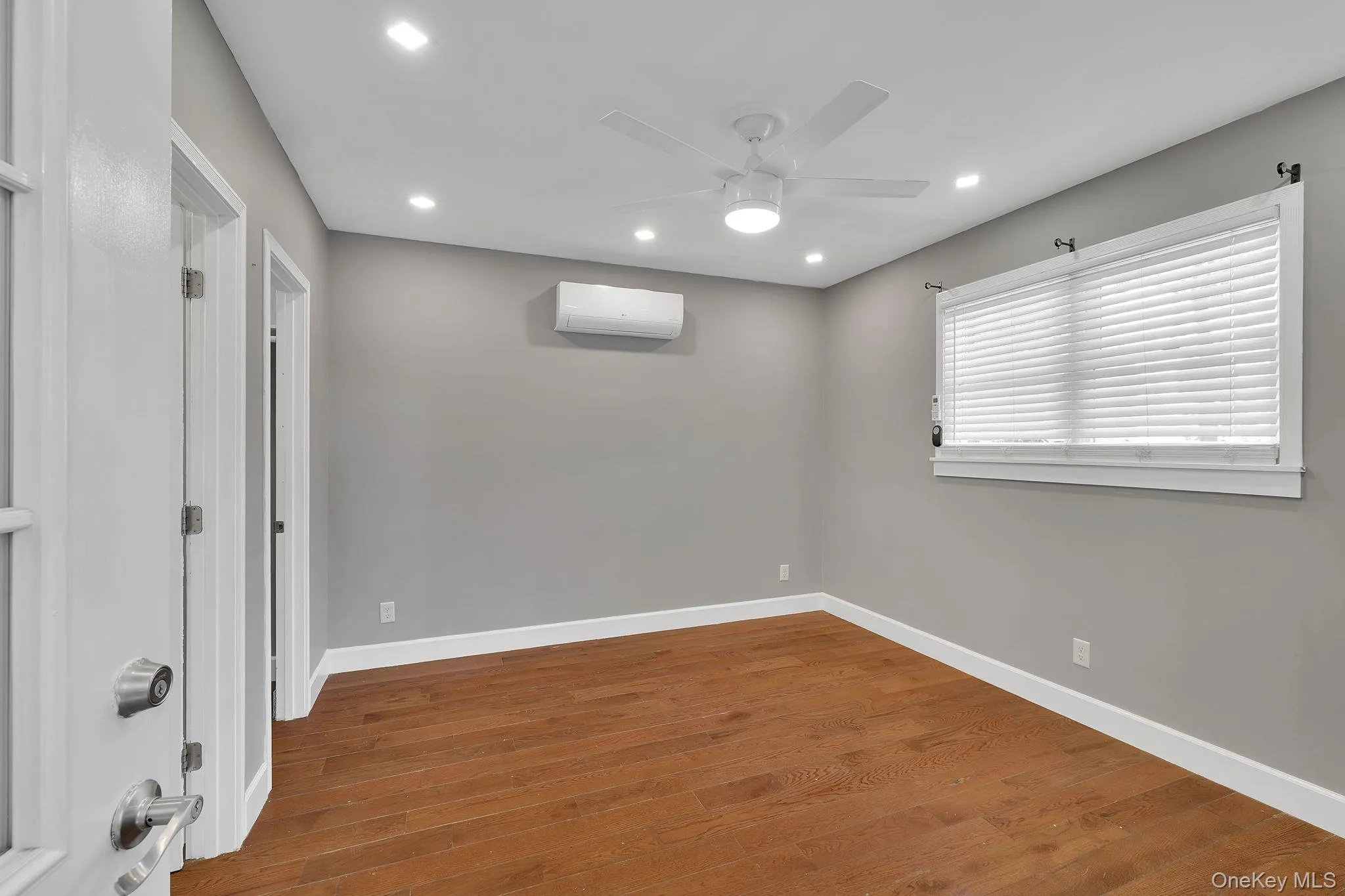 33 Seward Avenue, Port Jervis, NY, 4 Bedrooms Bedrooms, 14 Rooms Rooms,4 BathroomsBathrooms,Residential,For Rent,Seward,0,1005465 33 Seward Avenue, Port Jervis, NY, 4 Bedrooms Bedrooms, 14 Rooms Rooms,4 BathroomsBathrooms,Residential,For Rent,Seward,0,1005465