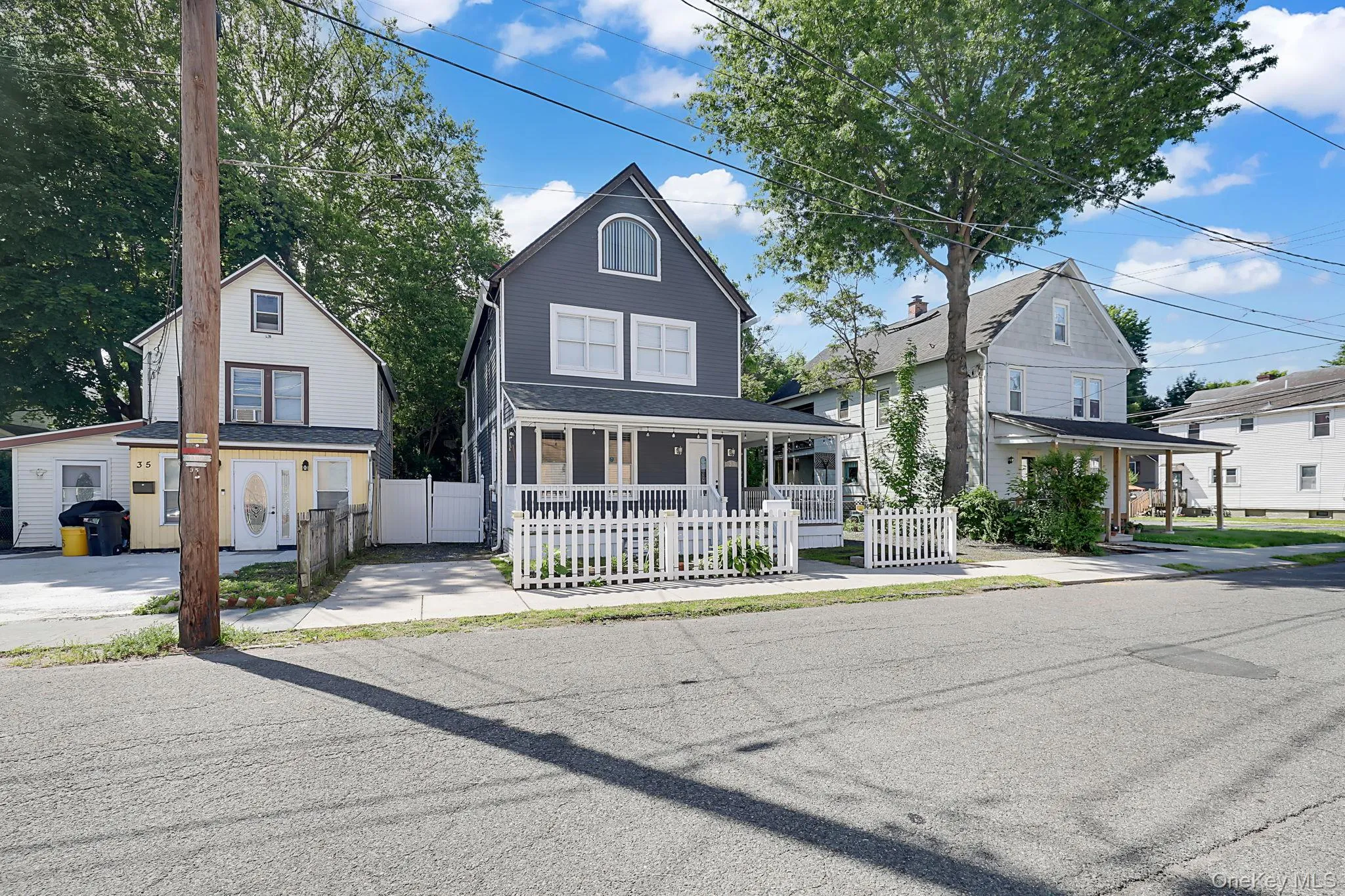 33 Seward Avenue, Port Jervis, NY, 4 Bedrooms Bedrooms, 14 Rooms Rooms,4 BathroomsBathrooms,Residential,For Rent,Seward,0,1005465 33 Seward Avenue, Port Jervis, NY, 4 Bedrooms Bedrooms, 14 Rooms Rooms,4 BathroomsBathrooms,Residential,For Rent,Seward,0,1005465