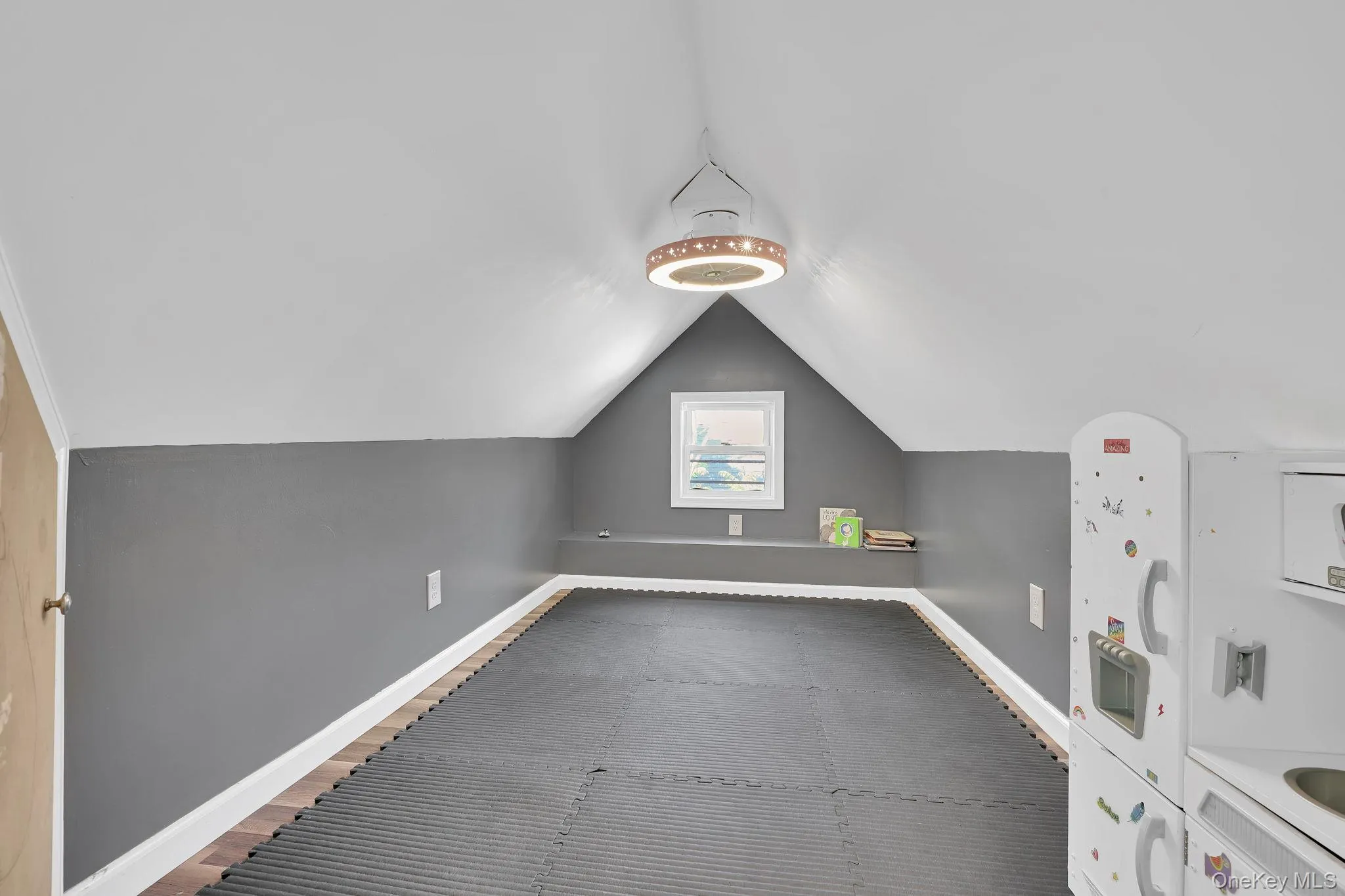 33 Seward Avenue, Port Jervis, NY, 4 Bedrooms Bedrooms, 14 Rooms Rooms,4 BathroomsBathrooms,Residential,For Rent,Seward,0,1005465 33 Seward Avenue, Port Jervis, NY, 4 Bedrooms Bedrooms, 14 Rooms Rooms,4 BathroomsBathrooms,Residential,For Rent,Seward,0,1005465