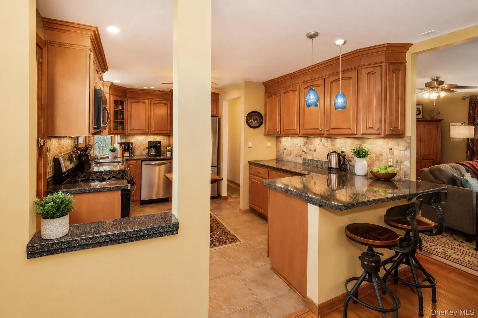 10 James Street, Crawford, NY, 3 Bedrooms Bedrooms, 8 Rooms Rooms,1 BathroomBathrooms,Residential,For Rent,James,0,1005467 10 James Street, Crawford, NY, 3 Bedrooms Bedrooms, 8 Rooms Rooms,1 BathroomBathrooms,Residential,For Rent,James,0,1005467