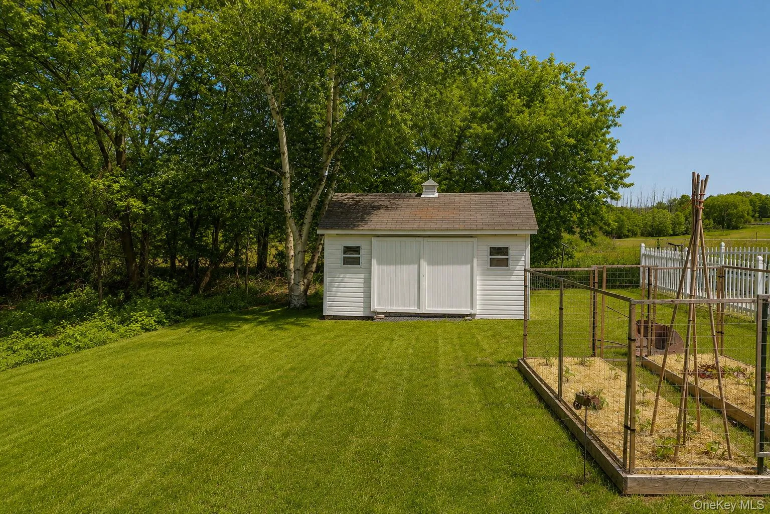 10 James Street, Crawford, NY, 3 Bedrooms Bedrooms, 8 Rooms Rooms,1 BathroomBathrooms,Residential,For Rent,James,0,1005467 10 James Street, Crawford, NY, 3 Bedrooms Bedrooms, 8 Rooms Rooms,1 BathroomBathrooms,Residential,For Rent,James,0,1005467