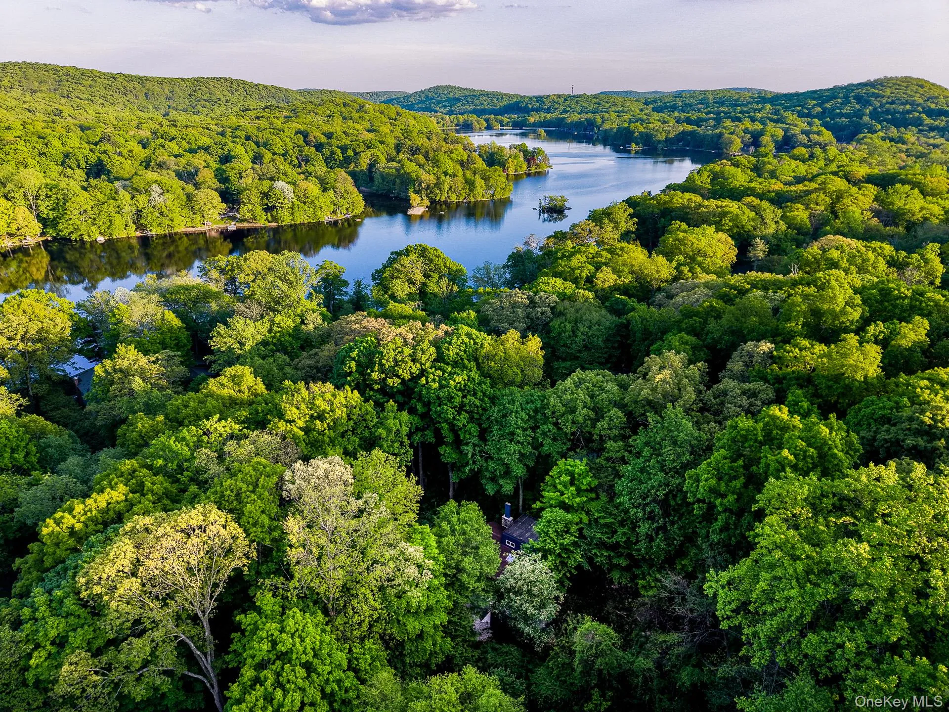 317 Lake Shore Road, Putnam Valley, NY, 2 Bedrooms Bedrooms, 3 Rooms Rooms,1 BathroomBathrooms,Residential Lease,For Rent,Lake Shore,0,KEY1005472 317 Lake Shore Road, Putnam Valley, NY, 2 Bedrooms Bedrooms, 3 Rooms Rooms,1 BathroomBathrooms,Residential Lease,For Rent,Lake Shore,0,KEY1005472