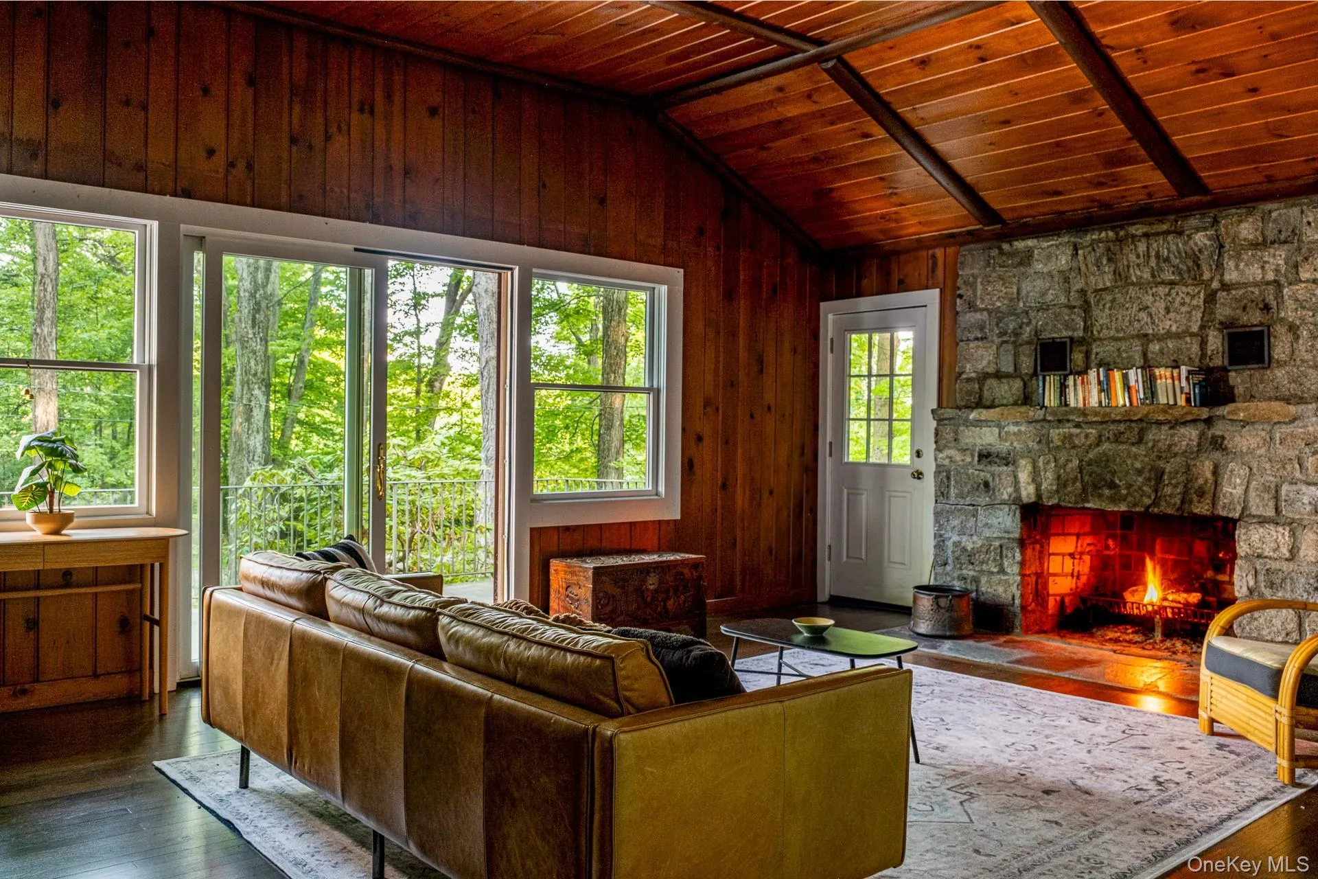317 Lake Shore Road, Putnam Valley, NY, 2 Bedrooms Bedrooms, 3 Rooms Rooms,1 BathroomBathrooms,Residential Lease,For Rent,Lake Shore,0,KEY1005472 317 Lake Shore Road, Putnam Valley, NY, 2 Bedrooms Bedrooms, 3 Rooms Rooms,1 BathroomBathrooms,Residential Lease,For Rent,Lake Shore,0,KEY1005472