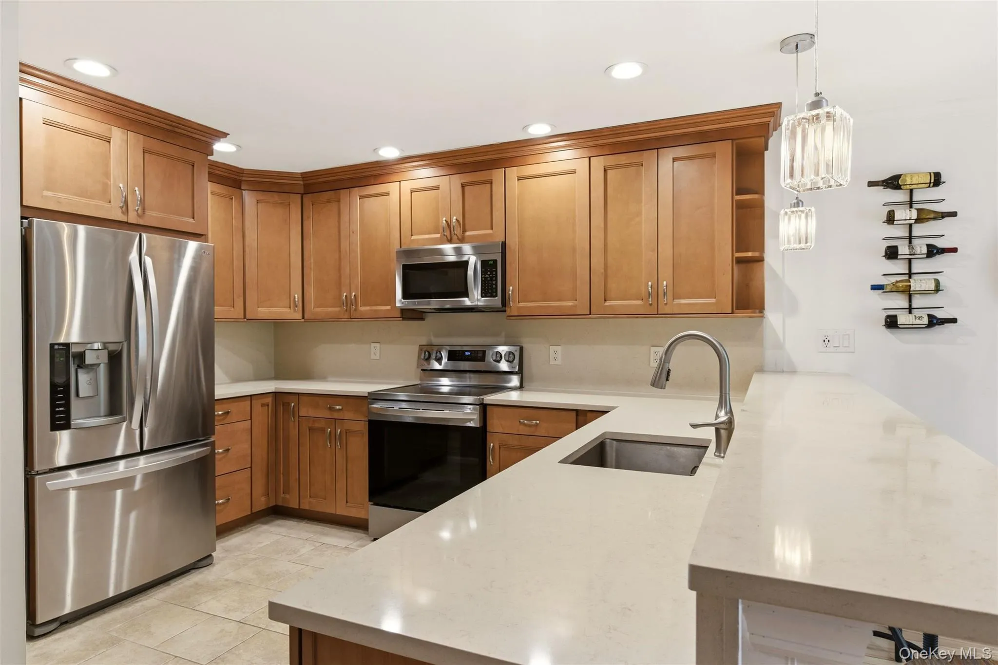 New Quartz Counter Tops & New Backsplash New Quartz Counter Tops & New Backsplash