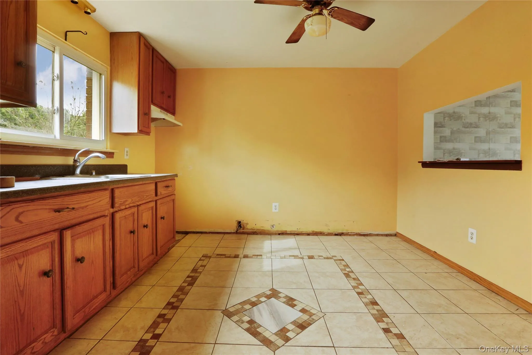 881 Albany Post Road, New Paltz, NY, 3 Bedrooms Bedrooms, 7 Rooms Rooms,2 BathroomsBathrooms,Residential,For Rent,Albany Post,0,1005475 881 Albany Post Road, New Paltz, NY, 3 Bedrooms Bedrooms, 7 Rooms Rooms,2 BathroomsBathrooms,Residential,For Rent,Albany Post,0,1005475