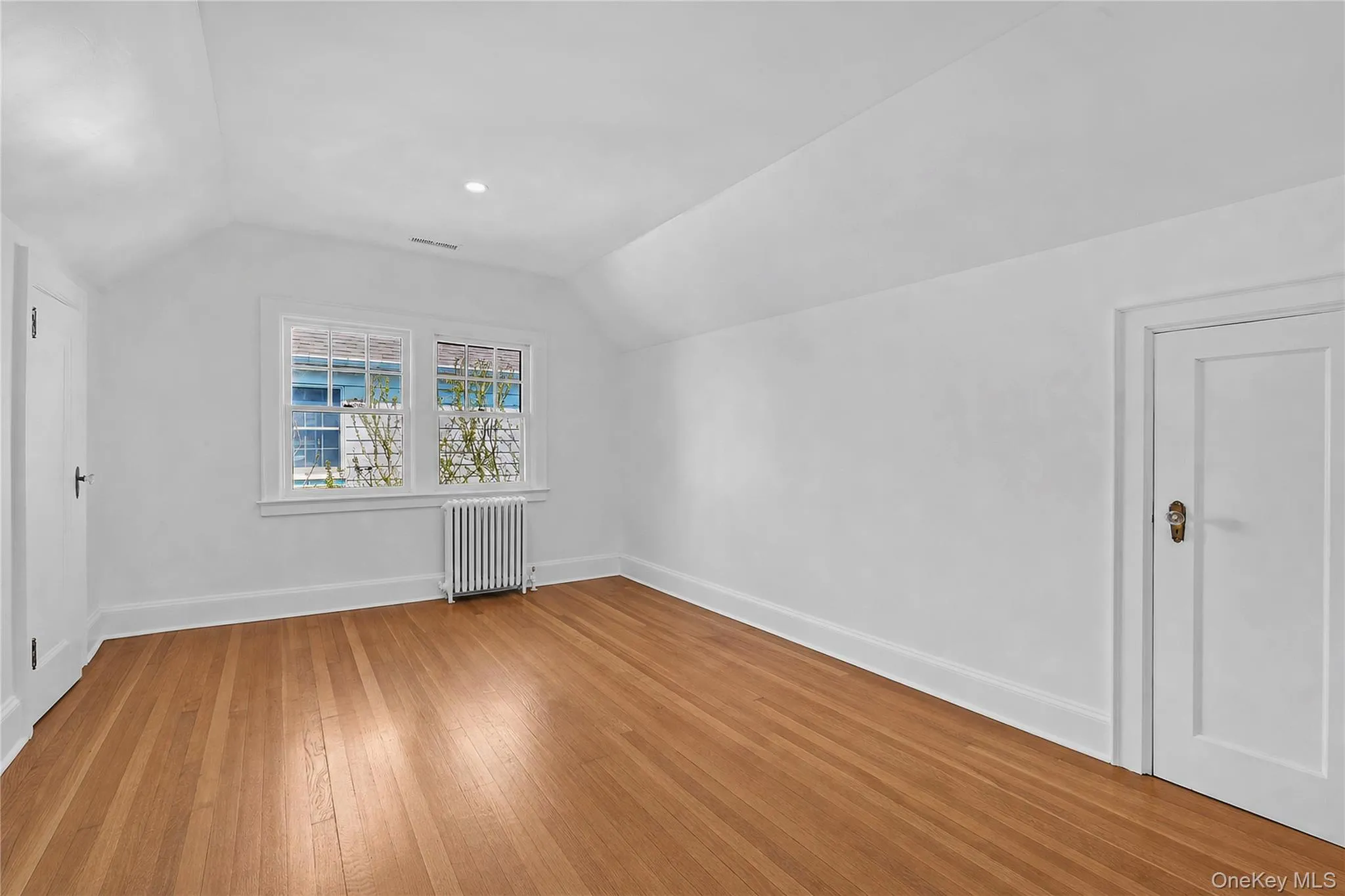 27 Summit Street, Eastchester, NY, 3 Bedrooms Bedrooms, 6 Rooms Rooms,2 BathroomsBathrooms,Residential Lease,For Rent,Summit,0,1005478 27 Summit Street, Eastchester, NY, 3 Bedrooms Bedrooms, 6 Rooms Rooms,2 BathroomsBathrooms,Residential Lease,For Rent,Summit,0,1005478