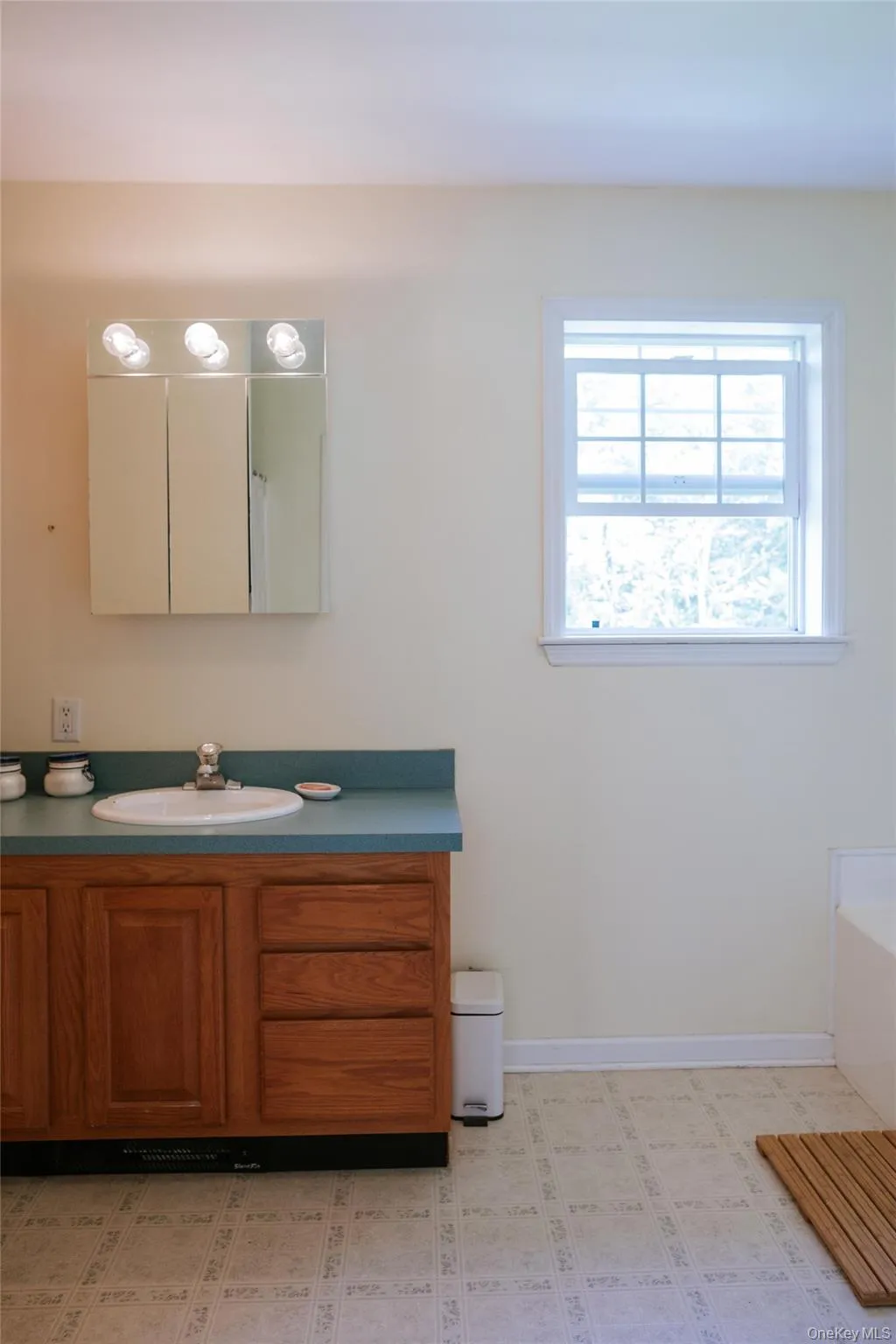 49 Yaun Road, Callicoon, NY, 3 Bedrooms Bedrooms, 10 Rooms Rooms,2 BathroomsBathrooms,Residential,For Rent,Yaun,0,1005481 49 Yaun Road, Callicoon, NY, 3 Bedrooms Bedrooms, 10 Rooms Rooms,2 BathroomsBathrooms,Residential,For Rent,Yaun,0,1005481
