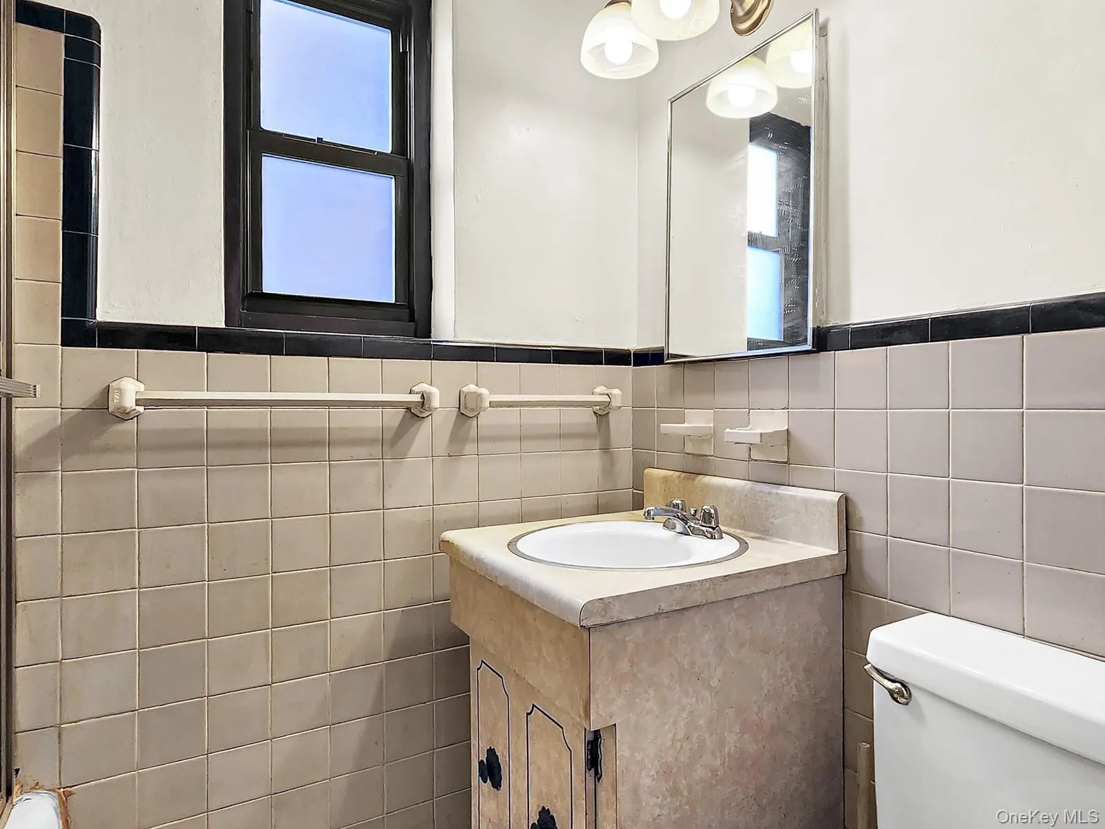 29-08 139th Street, New York, NY, 2 Bedrooms Bedrooms, 5 Rooms Rooms,1 BathroomBathrooms,Residential,For Rent,139th,0,1005482 29-08 139th Street, New York, NY, 2 Bedrooms Bedrooms, 5 Rooms Rooms,1 BathroomBathrooms,Residential,For Rent,139th,0,1005482