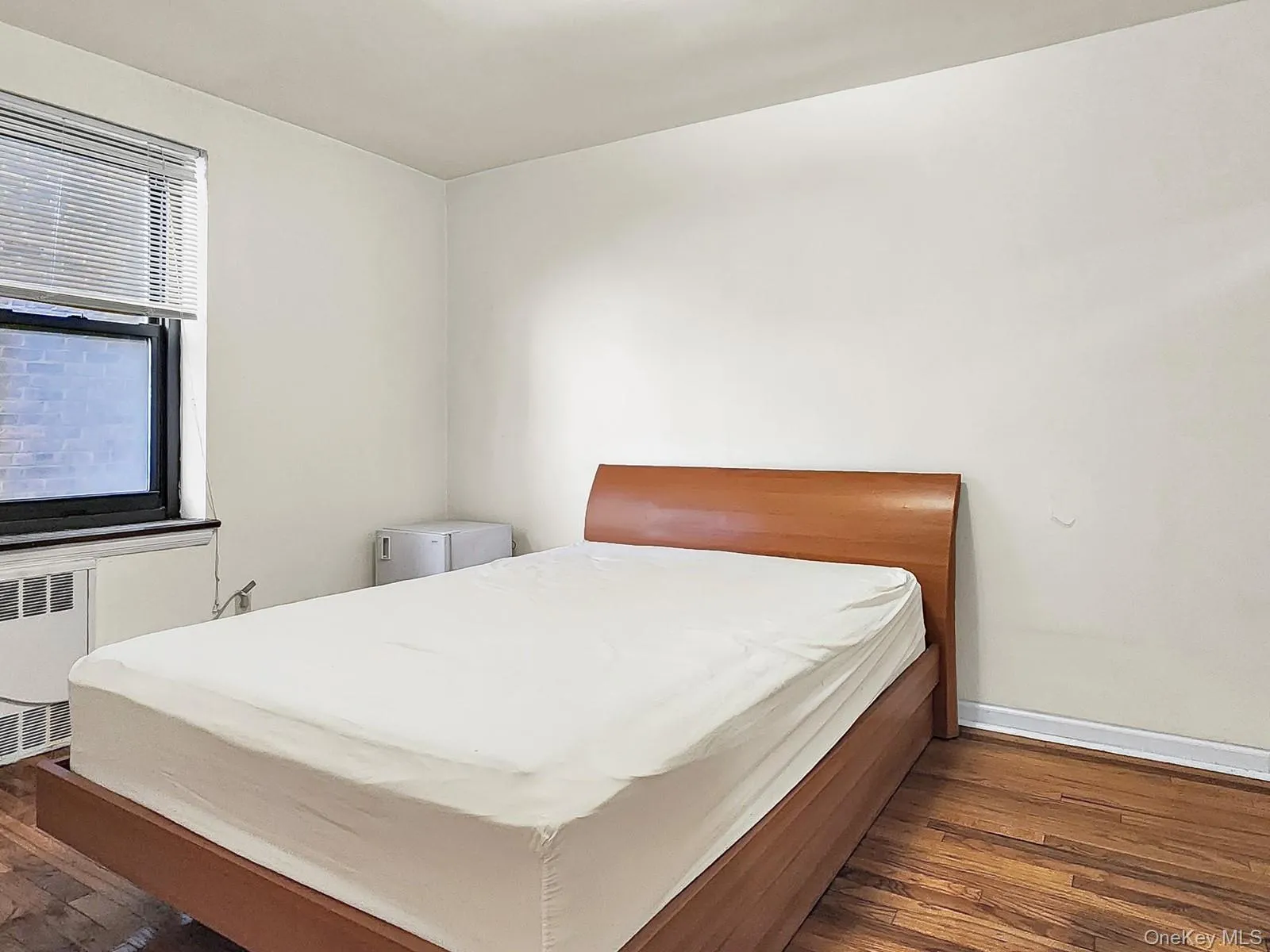 29-08 139th Street, New York, NY, 2 Bedrooms Bedrooms, 5 Rooms Rooms,1 BathroomBathrooms,Residential,For Rent,139th,0,1005482 29-08 139th Street, New York, NY, 2 Bedrooms Bedrooms, 5 Rooms Rooms,1 BathroomBathrooms,Residential,For Rent,139th,0,1005482