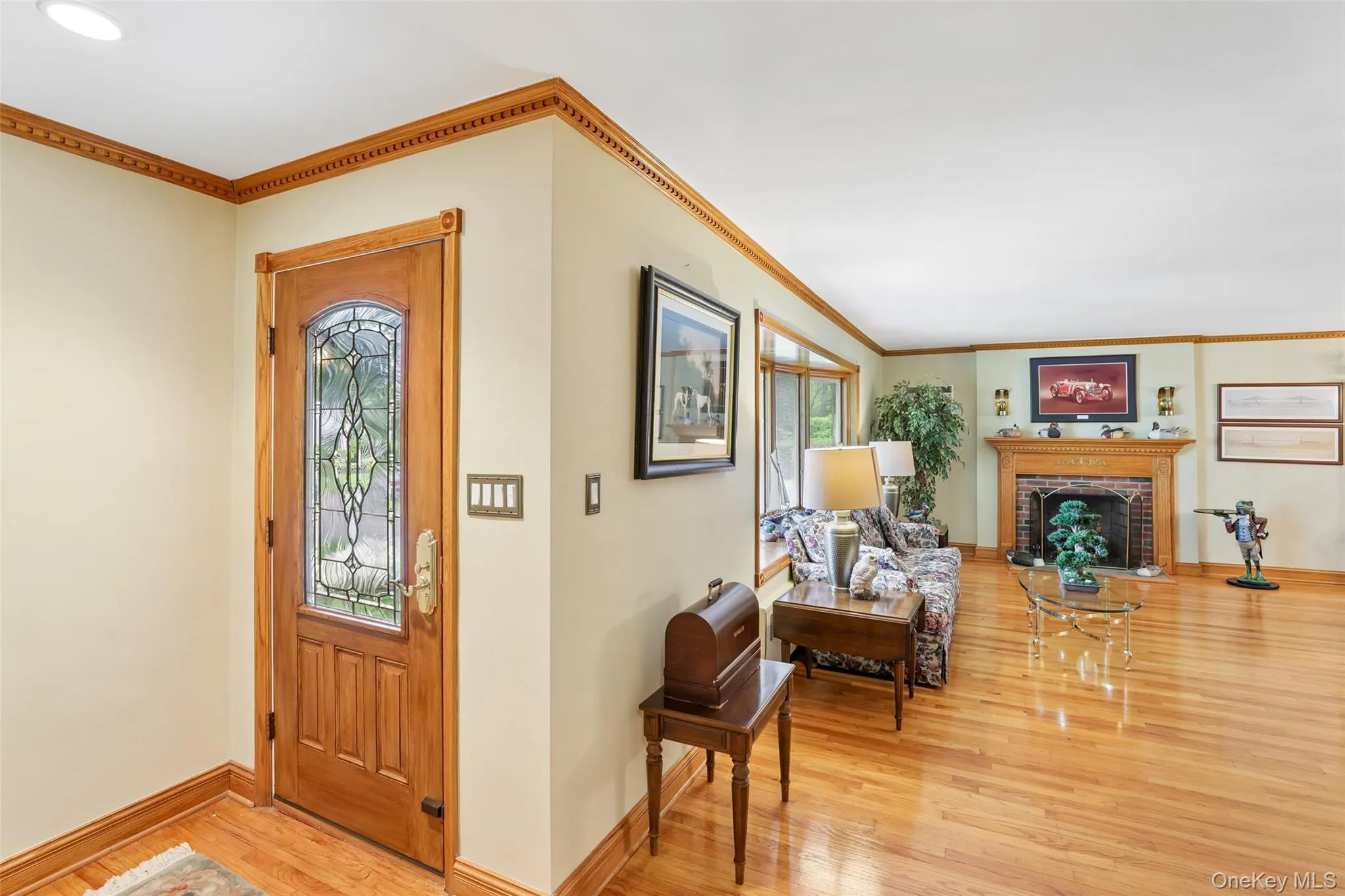 6 Berry Lane, Glen Cove, NY, 3 Bedrooms Bedrooms, 6 Rooms Rooms,2 BathroomsBathrooms,Residential,For Rent,Berry,0,1005483 6 Berry Lane, Glen Cove, NY, 3 Bedrooms Bedrooms, 6 Rooms Rooms,2 BathroomsBathrooms,Residential,For Rent,Berry,0,1005483
