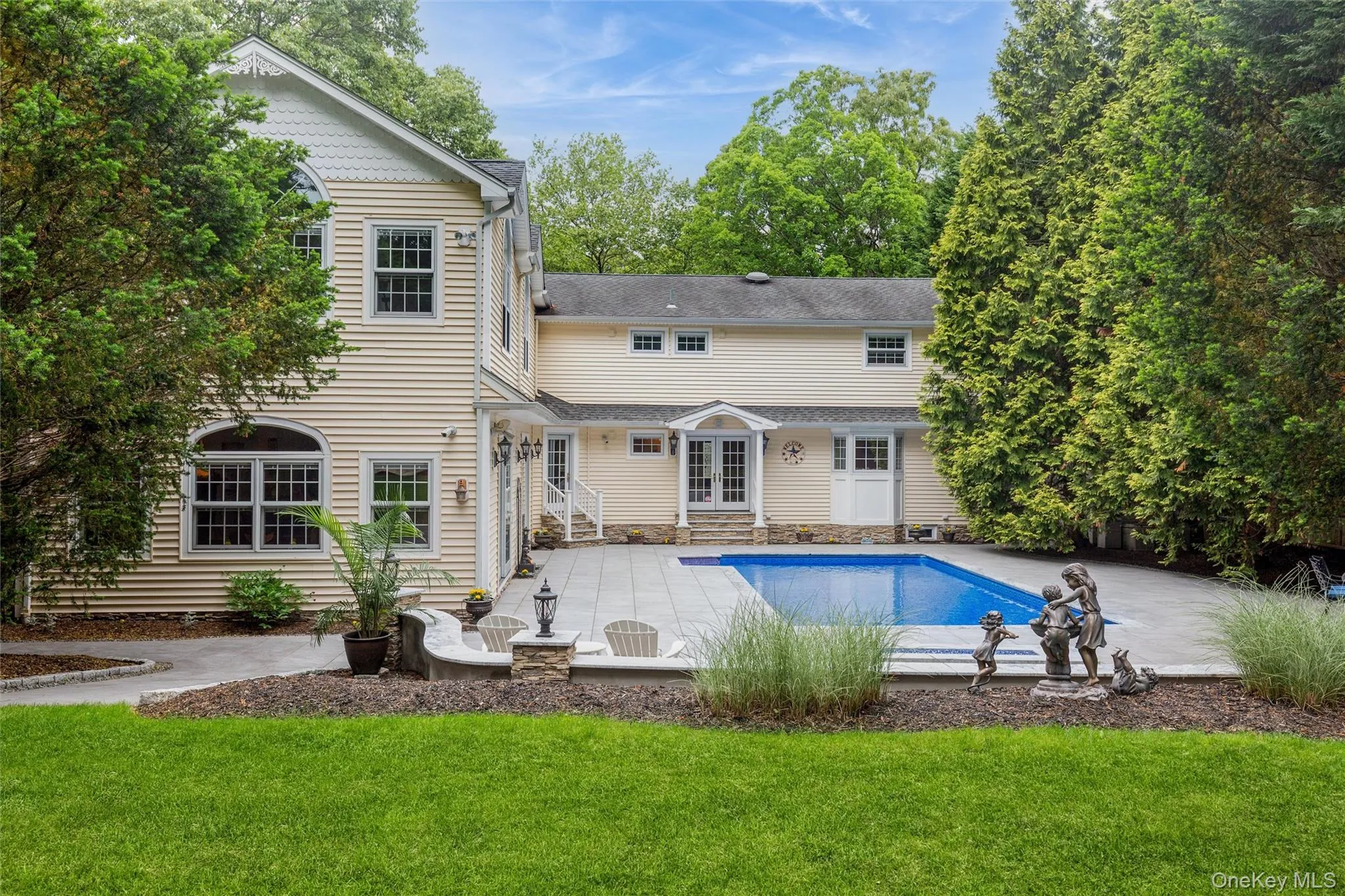 48 River Heights Drive, Smithtown, NY, 5 Bedrooms Bedrooms, 11 Rooms Rooms,3 BathroomsBathrooms,Residential,For Rent,River Heights,0,1005485 48 River Heights Drive, Smithtown, NY, 5 Bedrooms Bedrooms, 11 Rooms Rooms,3 BathroomsBathrooms,Residential,For Rent,River Heights,0,1005485