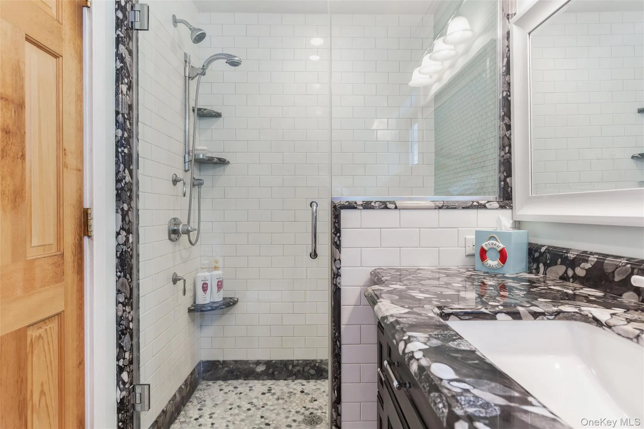48 River Heights Drive, Smithtown, NY, 5 Bedrooms Bedrooms, 11 Rooms Rooms,3 BathroomsBathrooms,Residential,For Rent,River Heights,0,1005485 48 River Heights Drive, Smithtown, NY, 5 Bedrooms Bedrooms, 11 Rooms Rooms,3 BathroomsBathrooms,Residential,For Rent,River Heights,0,1005485