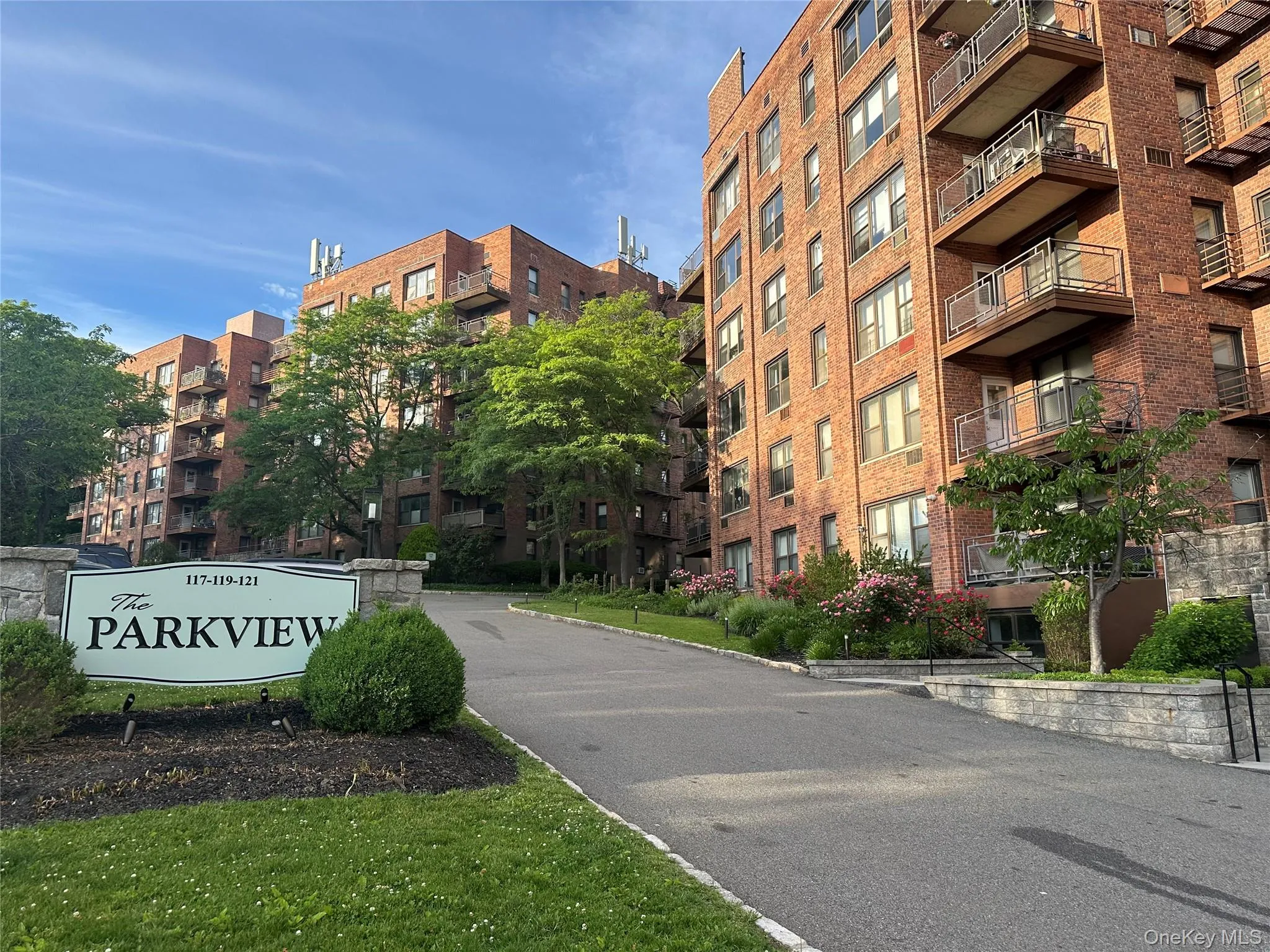 121 South Highland Avenue, Ossining, NY, 2 Bedrooms Bedrooms, 6 Rooms Rooms,1 BathroomBathrooms,Residential,For Rent,South Highland,0,1005486 121 South Highland Avenue, Ossining, NY, 2 Bedrooms Bedrooms, 6 Rooms Rooms,1 BathroomBathrooms,Residential,For Rent,South Highland,0,1005486