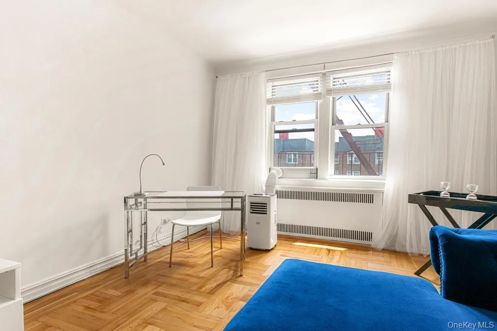 100-10 67th Rd, New York, NY, 1 Bedroom Bedrooms, 4 Rooms Rooms,1 BathroomBathrooms,Residential Lease,For Rent,67th Rd,0,1005490 100-10 67th Rd, New York, NY, 1 Bedroom Bedrooms, 4 Rooms Rooms,1 BathroomBathrooms,Residential Lease,For Rent,67th Rd,0,1005490