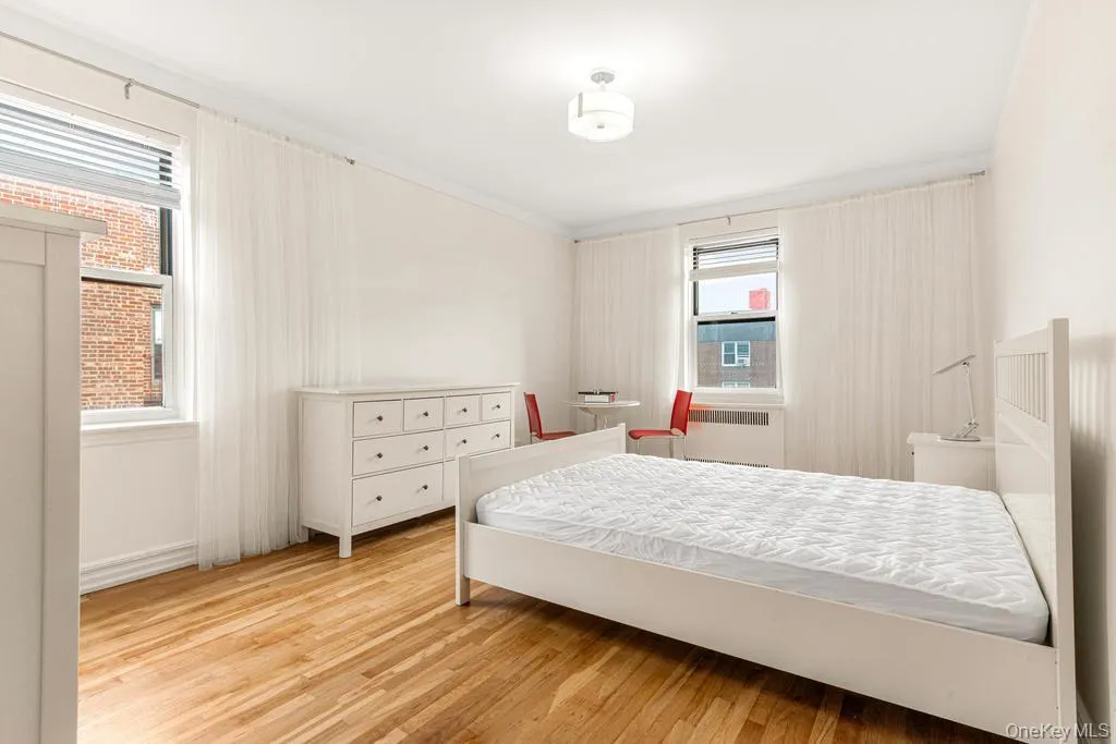 100-10 67th Rd, New York, NY, 1 Bedroom Bedrooms, 4 Rooms Rooms,1 BathroomBathrooms,Residential Lease,For Rent,67th Rd,0,1005490 100-10 67th Rd, New York, NY, 1 Bedroom Bedrooms, 4 Rooms Rooms,1 BathroomBathrooms,Residential Lease,For Rent,67th Rd,0,1005490