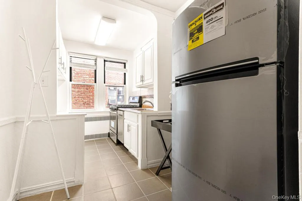 100-10 67th Rd, New York, NY, 1 Bedroom Bedrooms, 4 Rooms Rooms,1 BathroomBathrooms,Residential Lease,For Rent,67th Rd,0,1005490 100-10 67th Rd, New York, NY, 1 Bedroom Bedrooms, 4 Rooms Rooms,1 BathroomBathrooms,Residential Lease,For Rent,67th Rd,0,1005490