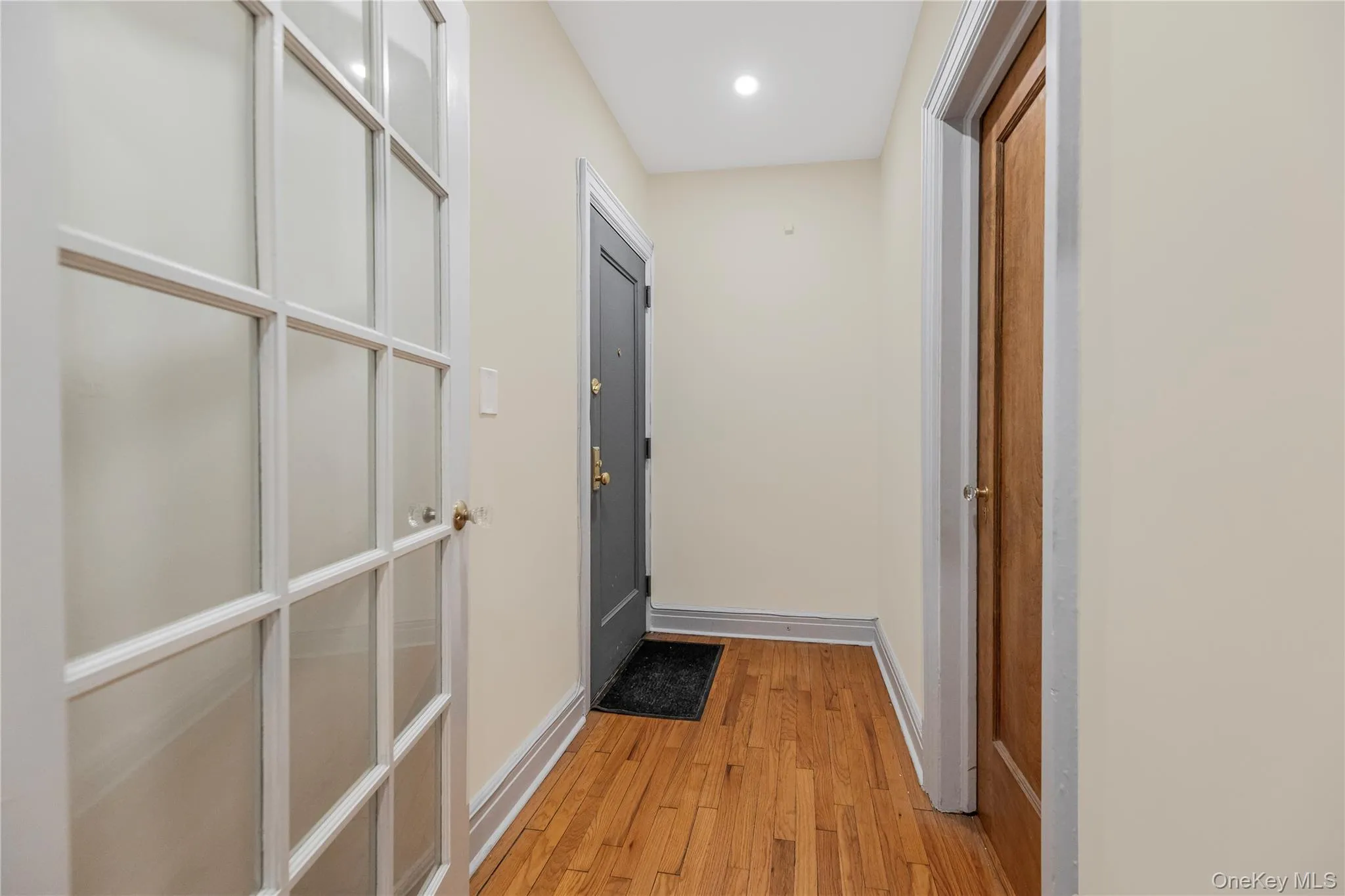 26 Pondfield Road, Yonkers, NY, 3 Rooms Rooms,1 BathroomBathrooms,Residential Lease,For Rent,Pondfield,0,1005492 26 Pondfield Road, Yonkers, NY, 3 Rooms Rooms,1 BathroomBathrooms,Residential Lease,For Rent,Pondfield,0,1005492