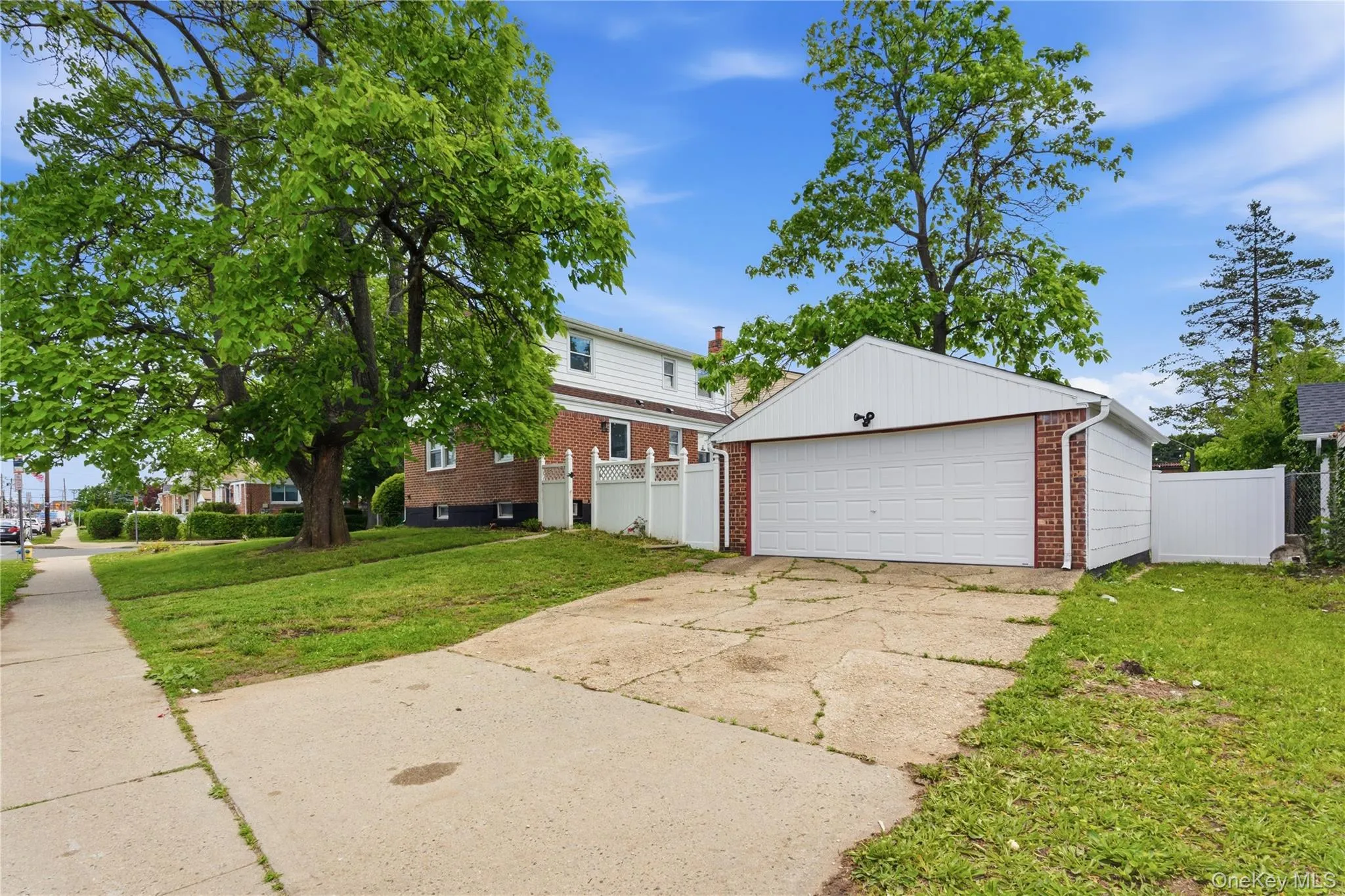 646 Macon Place, Hempstead, NY, 4 Bedrooms Bedrooms, 8 Rooms Rooms,3 BathroomsBathrooms,Residential,For Rent,Macon,0,1005493 646 Macon Place, Hempstead, NY, 4 Bedrooms Bedrooms, 8 Rooms Rooms,3 BathroomsBathrooms,Residential,For Rent,Macon,0,1005493