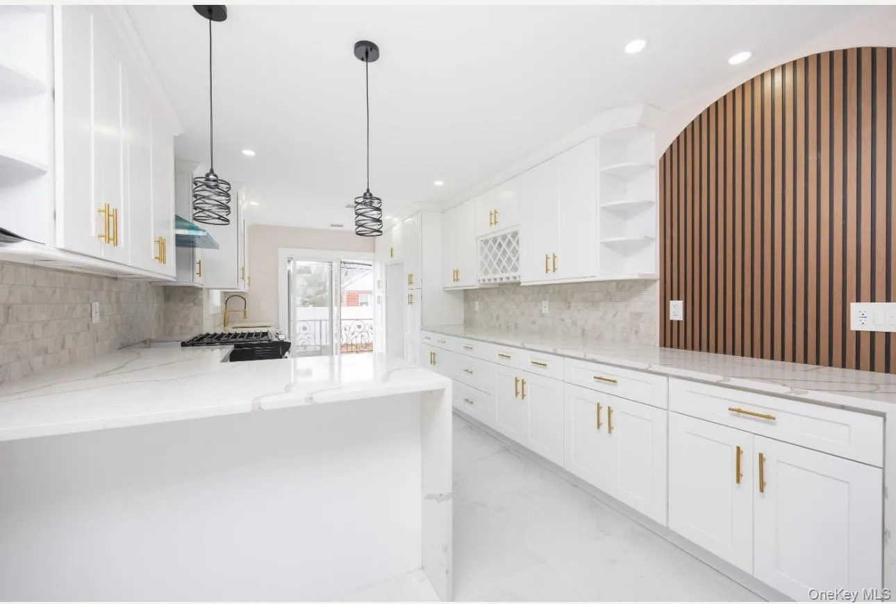 83-46 248th Street, New York, NY, 4 Bedrooms Bedrooms, 8 Rooms Rooms,4 BathroomsBathrooms,Residential,For Rent,248th,0,1005496 83-46 248th Street, New York, NY, 4 Bedrooms Bedrooms, 8 Rooms Rooms,4 BathroomsBathrooms,Residential,For Rent,248th,0,1005496