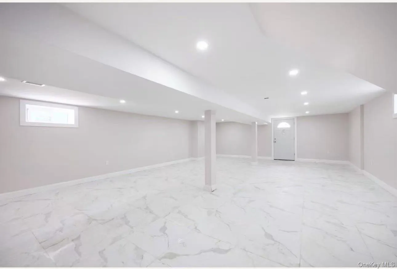 83-46 248th Street, New York, NY, 4 Bedrooms Bedrooms, 8 Rooms Rooms,4 BathroomsBathrooms,Residential,For Rent,248th,0,1005496 83-46 248th Street, New York, NY, 4 Bedrooms Bedrooms, 8 Rooms Rooms,4 BathroomsBathrooms,Residential,For Rent,248th,0,1005496