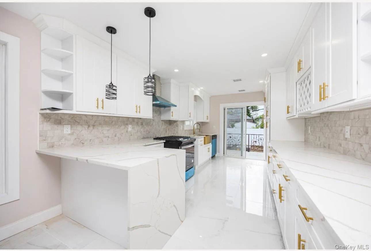 83-46 248th Street, New York, NY, 4 Bedrooms Bedrooms, 8 Rooms Rooms,4 BathroomsBathrooms,Residential,For Rent,248th,0,1005496 83-46 248th Street, New York, NY, 4 Bedrooms Bedrooms, 8 Rooms Rooms,4 BathroomsBathrooms,Residential,For Rent,248th,0,1005496