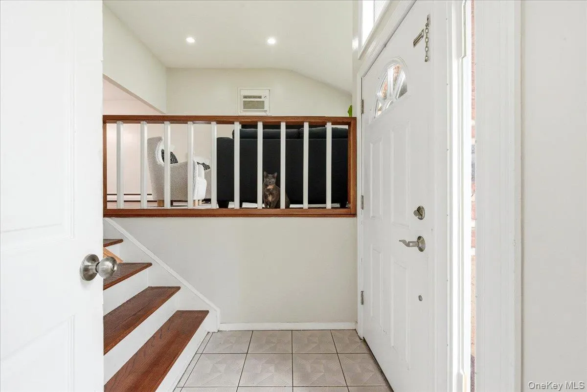 2466 new york New York Avenue, Huntington, NY, 3 Bedrooms Bedrooms, 9 Rooms Rooms,2 BathroomsBathrooms,Residential,For Rent,New York,0,1005500 2466 new york New York Avenue, Huntington, NY, 3 Bedrooms Bedrooms, 9 Rooms Rooms,2 BathroomsBathrooms,Residential,For Rent,New York,0,1005500