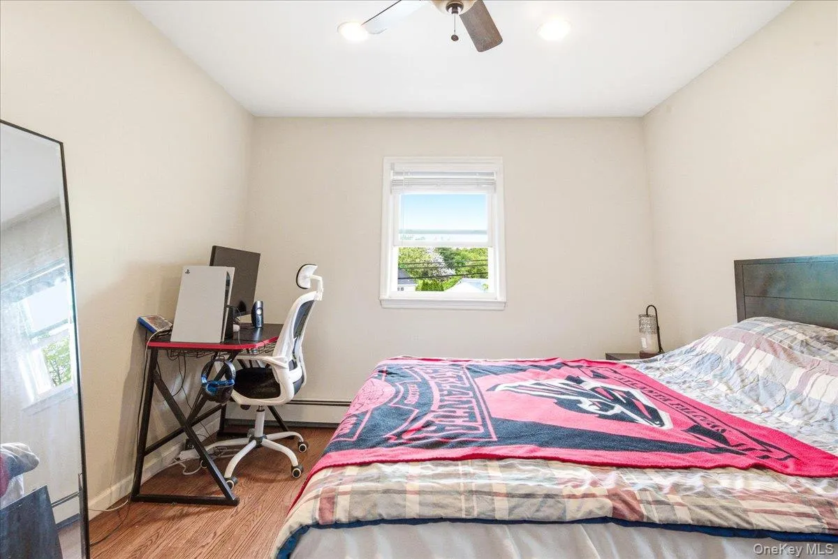 2466 new york New York Avenue, Huntington, NY, 3 Bedrooms Bedrooms, 9 Rooms Rooms,2 BathroomsBathrooms,Residential,For Rent,New York,0,1005500 2466 new york New York Avenue, Huntington, NY, 3 Bedrooms Bedrooms, 9 Rooms Rooms,2 BathroomsBathrooms,Residential,For Rent,New York,0,1005500