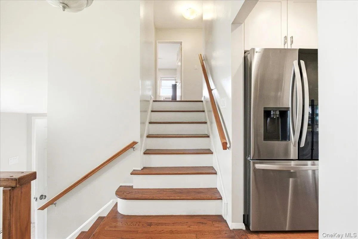 2466 new york New York Avenue, Huntington, NY, 3 Bedrooms Bedrooms, 9 Rooms Rooms,2 BathroomsBathrooms,Residential,For Rent,New York,0,1005500 2466 new york New York Avenue, Huntington, NY, 3 Bedrooms Bedrooms, 9 Rooms Rooms,2 BathroomsBathrooms,Residential,For Rent,New York,0,1005500