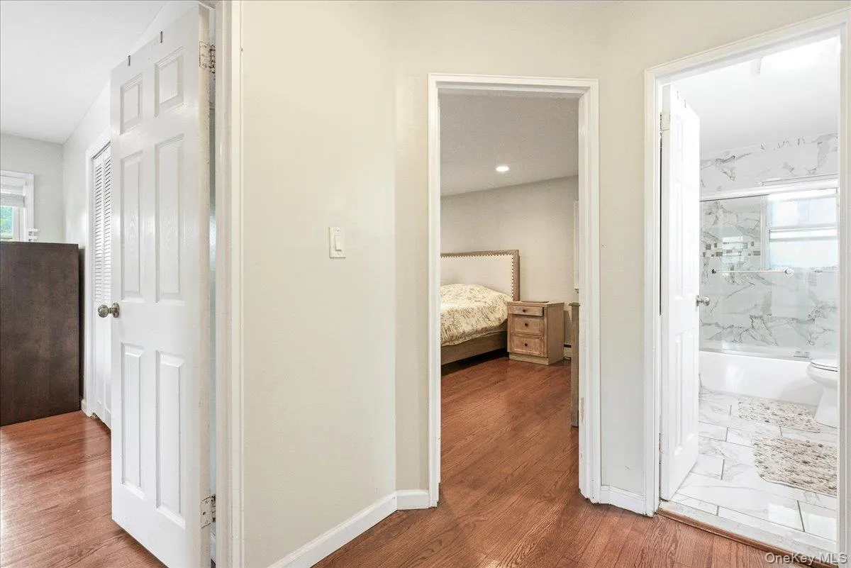 2466 new york New York Avenue, Huntington, NY, 3 Bedrooms Bedrooms, 9 Rooms Rooms,2 BathroomsBathrooms,Residential,For Rent,New York,0,1005500 2466 new york New York Avenue, Huntington, NY, 3 Bedrooms Bedrooms, 9 Rooms Rooms,2 BathroomsBathrooms,Residential,For Rent,New York,0,1005500