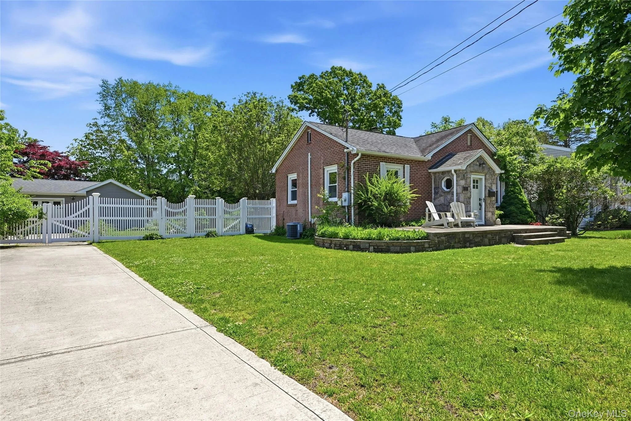 17 Pauchogue Avenue, Islip, NY, 2 Bedrooms Bedrooms, 8 Rooms Rooms,2 BathroomsBathrooms,Residential,For Rent,Pauchogue,0,1005501 17 Pauchogue Avenue, Islip, NY, 2 Bedrooms Bedrooms, 8 Rooms Rooms,2 BathroomsBathrooms,Residential,For Rent,Pauchogue,0,1005501