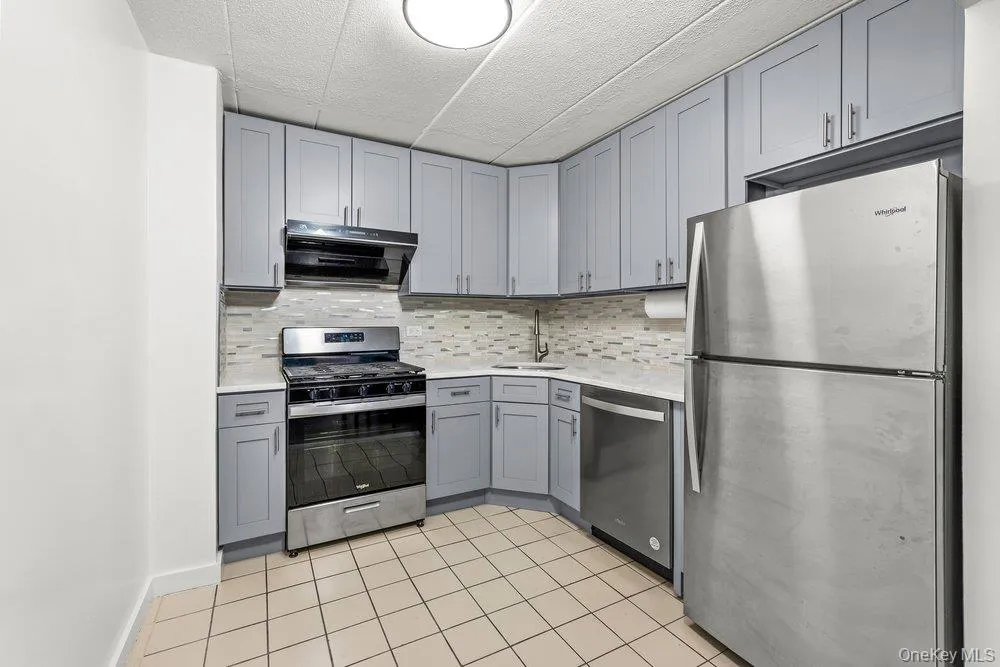 87-08 Justice Avenue, New York, NY, 2 Bedrooms Bedrooms, 4 Rooms Rooms,1 BathroomBathrooms,Residential,For Rent,Justice,0,1005505 87-08 Justice Avenue, New York, NY, 2 Bedrooms Bedrooms, 4 Rooms Rooms,1 BathroomBathrooms,Residential,For Rent,Justice,0,1005505