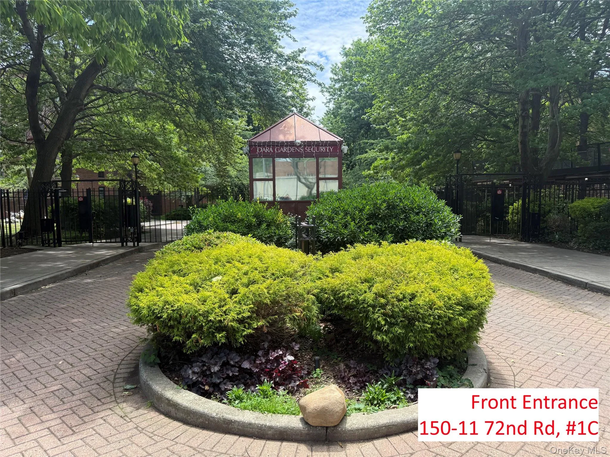 150-11 72nd Road, New York, NY, 2 Bedrooms Bedrooms, 5 Rooms Rooms,1 BathroomBathrooms,Residential,For Rent,72nd,0,1005507 150-11 72nd Road, New York, NY, 2 Bedrooms Bedrooms, 5 Rooms Rooms,1 BathroomBathrooms,Residential,For Rent,72nd,0,1005507